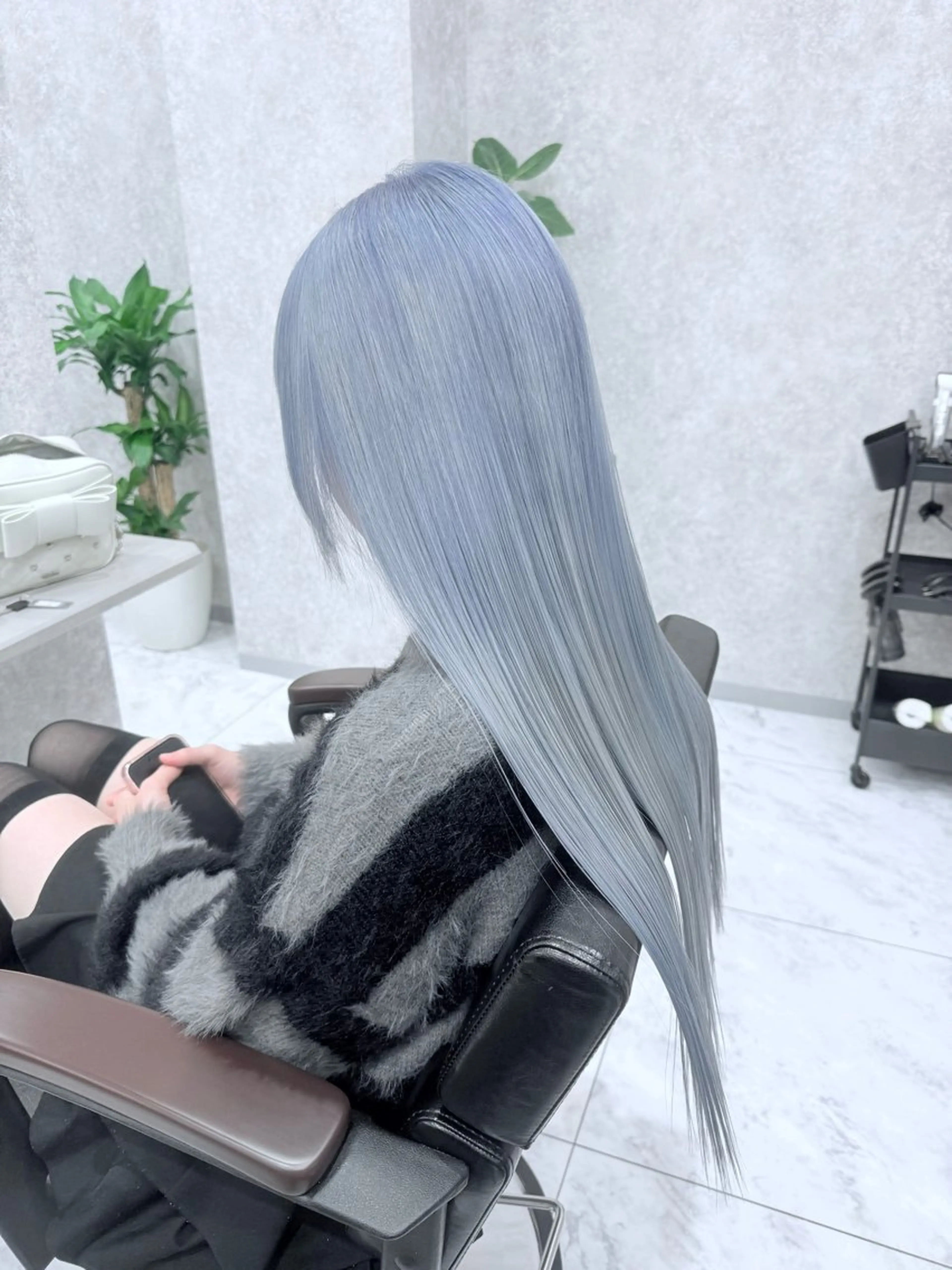 ロング カラー ブリーチ ケアブリーチ デザインカラー ダブルカラー ハイトーンカラー ヘアカラー 🌈派手髪ハイトーン 🌈鈴木亮太🌈のヘアスタイル