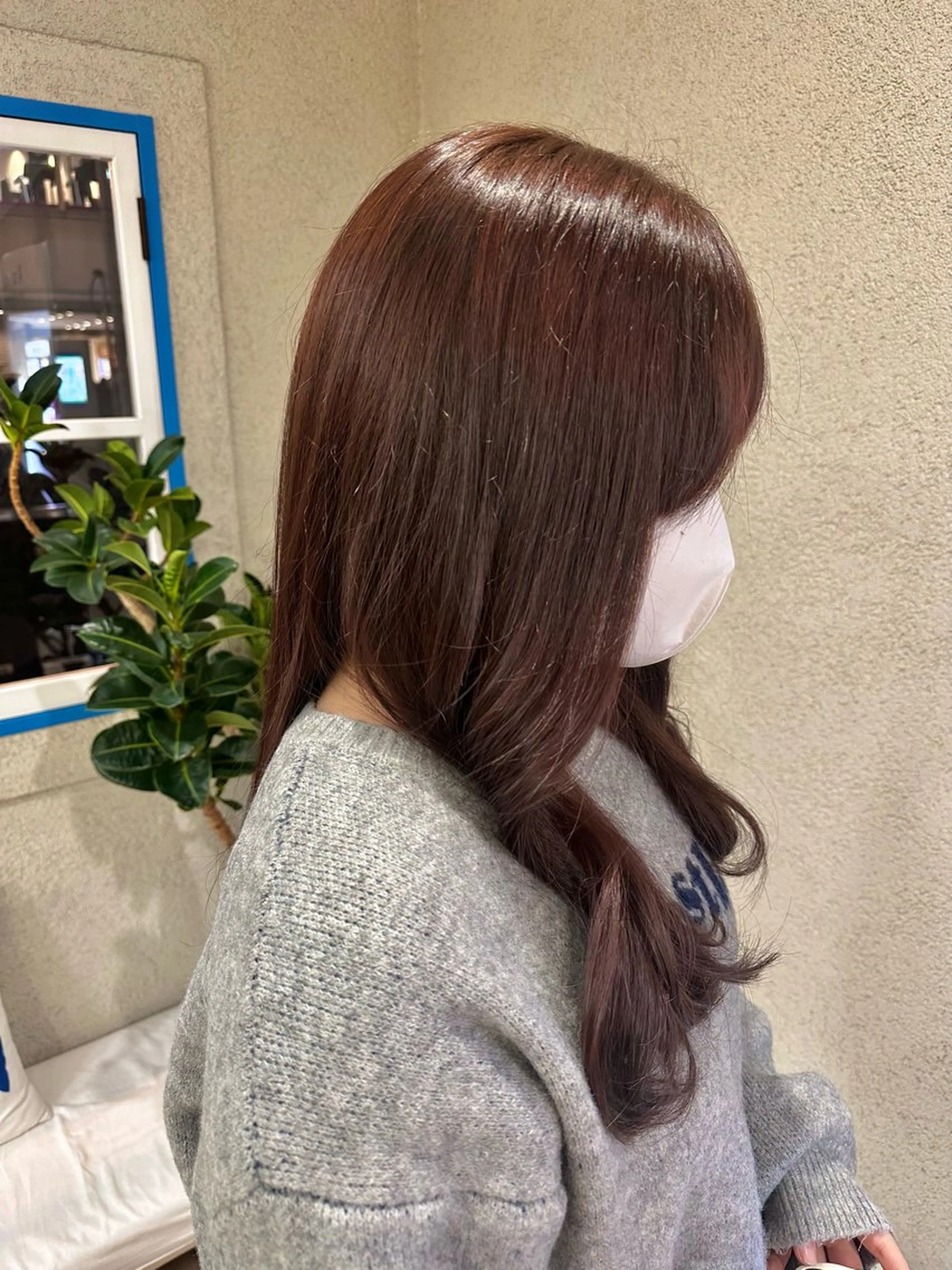 ロング カラー ブラウンカラー ピンクカラー ピンクブラウン カット ヘアカラー トリートメント 阿部 美咲のヘアスタイル