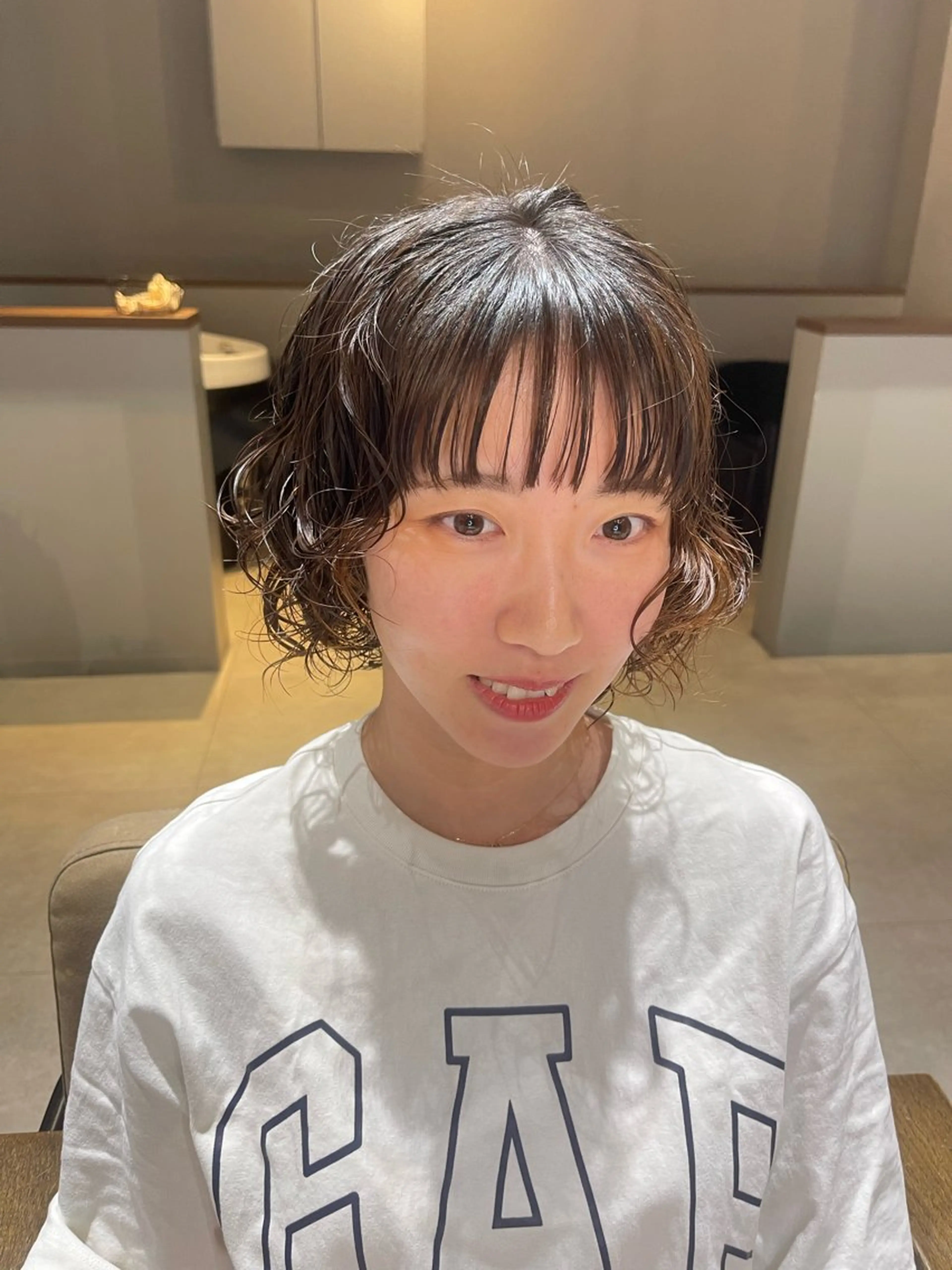 ショート パーマ 伸ばしかけ ショートヘア カット パーマ トリートメント 石原圭悟 /ショート/艶カラーのヘアスタイル