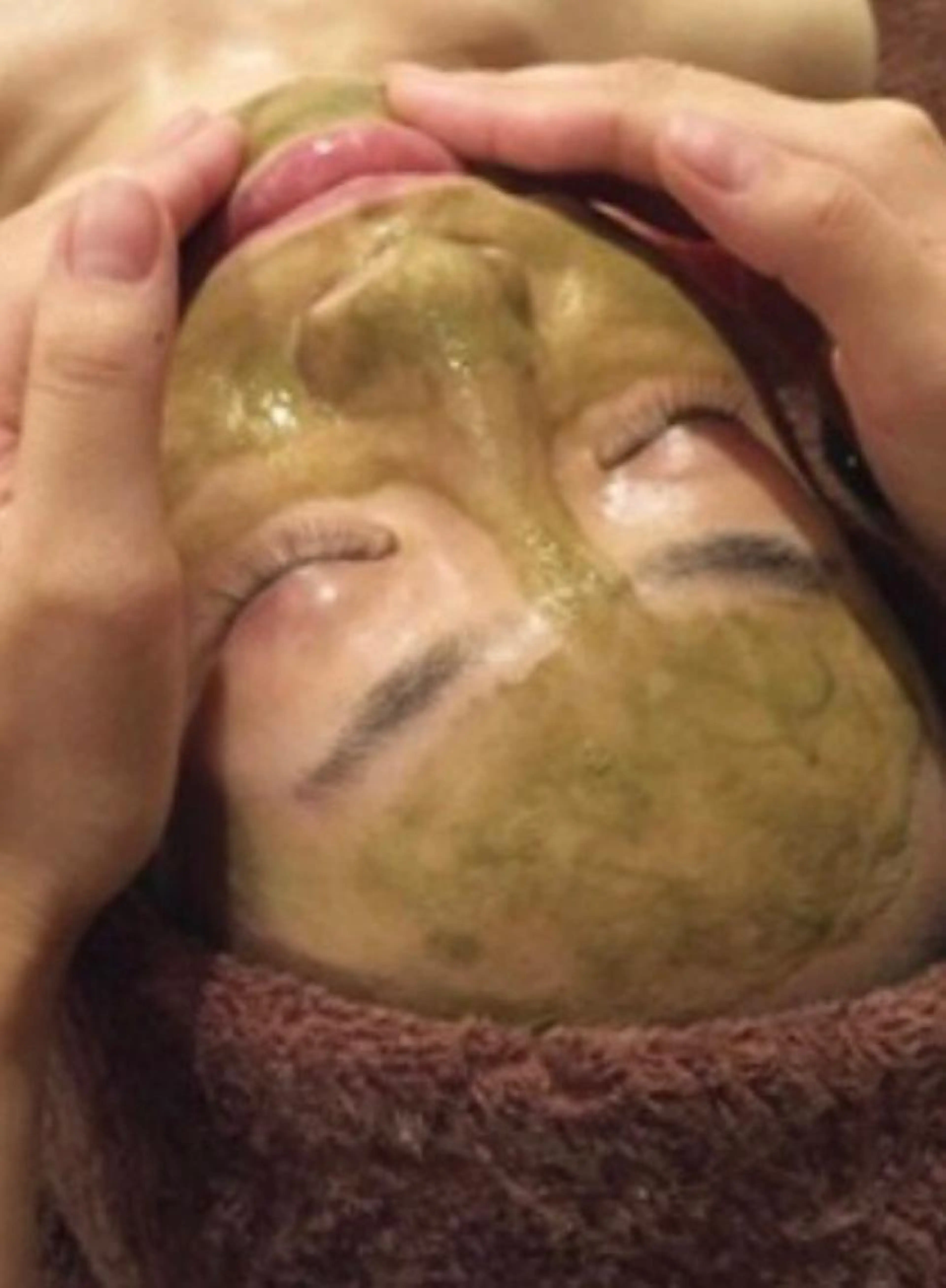 ご新規期間限定！ハーブピーリング10800→9800🌿その日に艶肌！細胞を刺激してあらゆるお悩みをケアしていきます。の写真