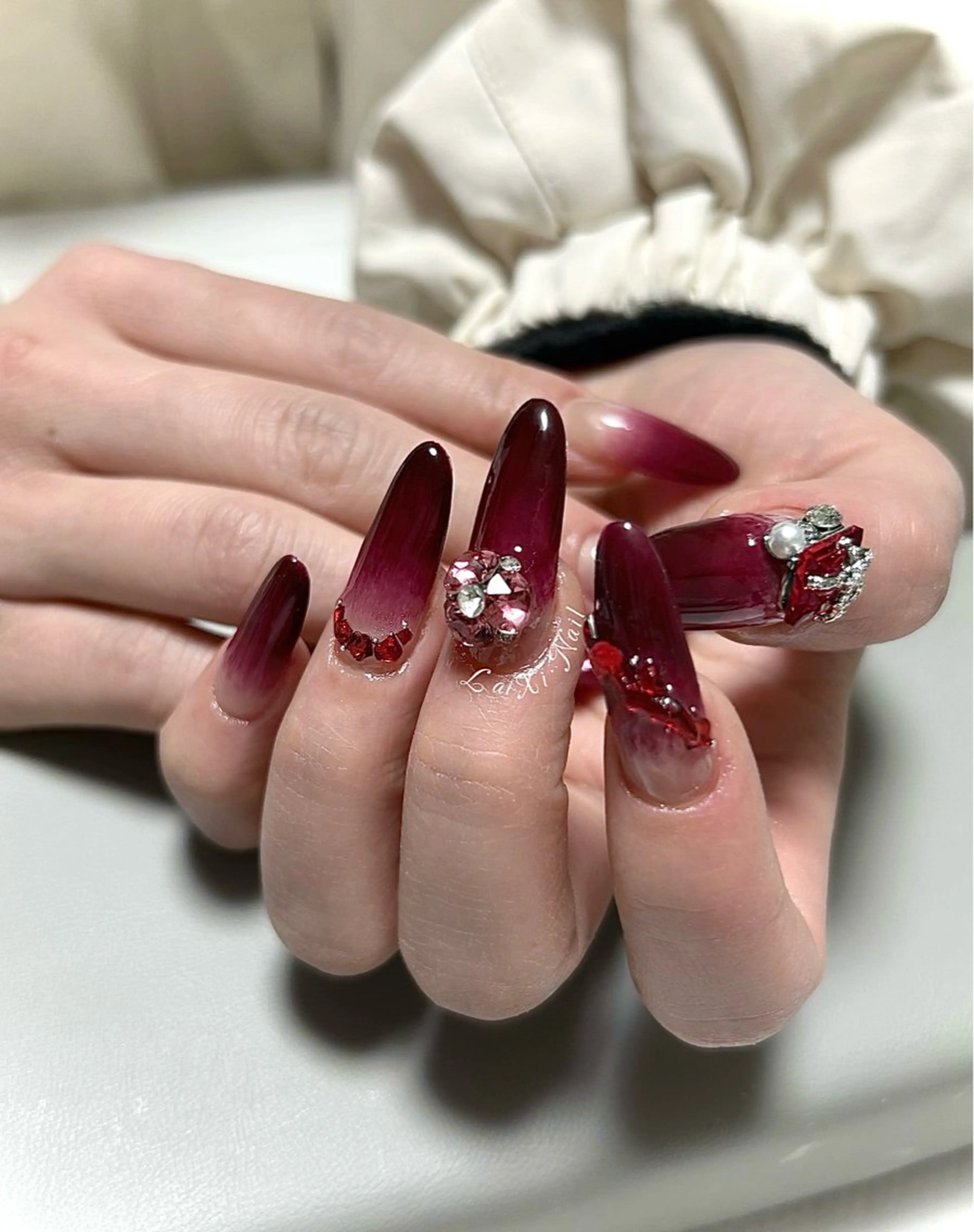 ネイル ストーンネイル Yu kiのネイルデザイン