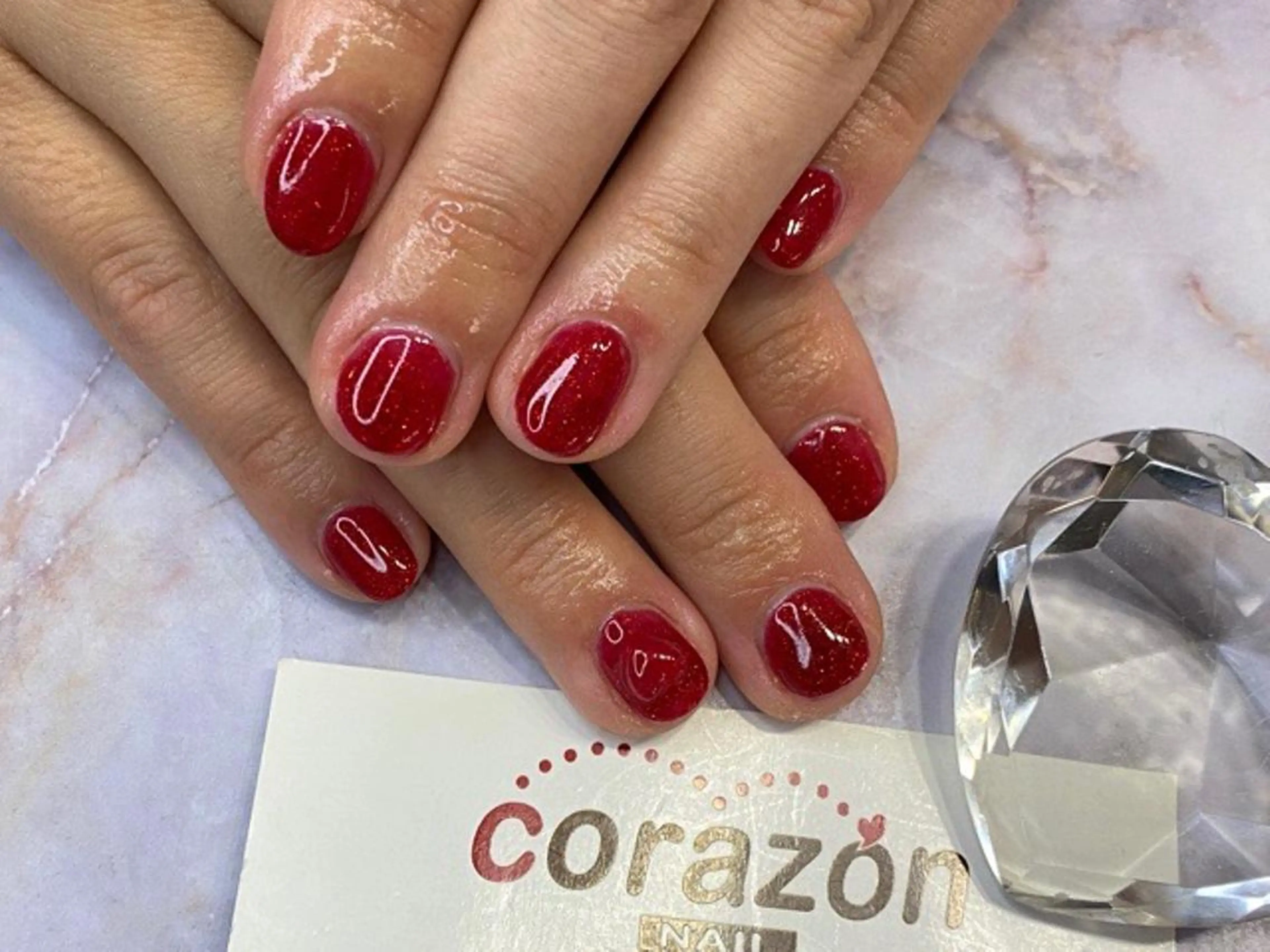 ネイル ジェルネイル ラメ(グリッター) ワンカラーネイル 赤色 ハンドネイル corazon所属・ネイリスト aicoのネイルデザイン