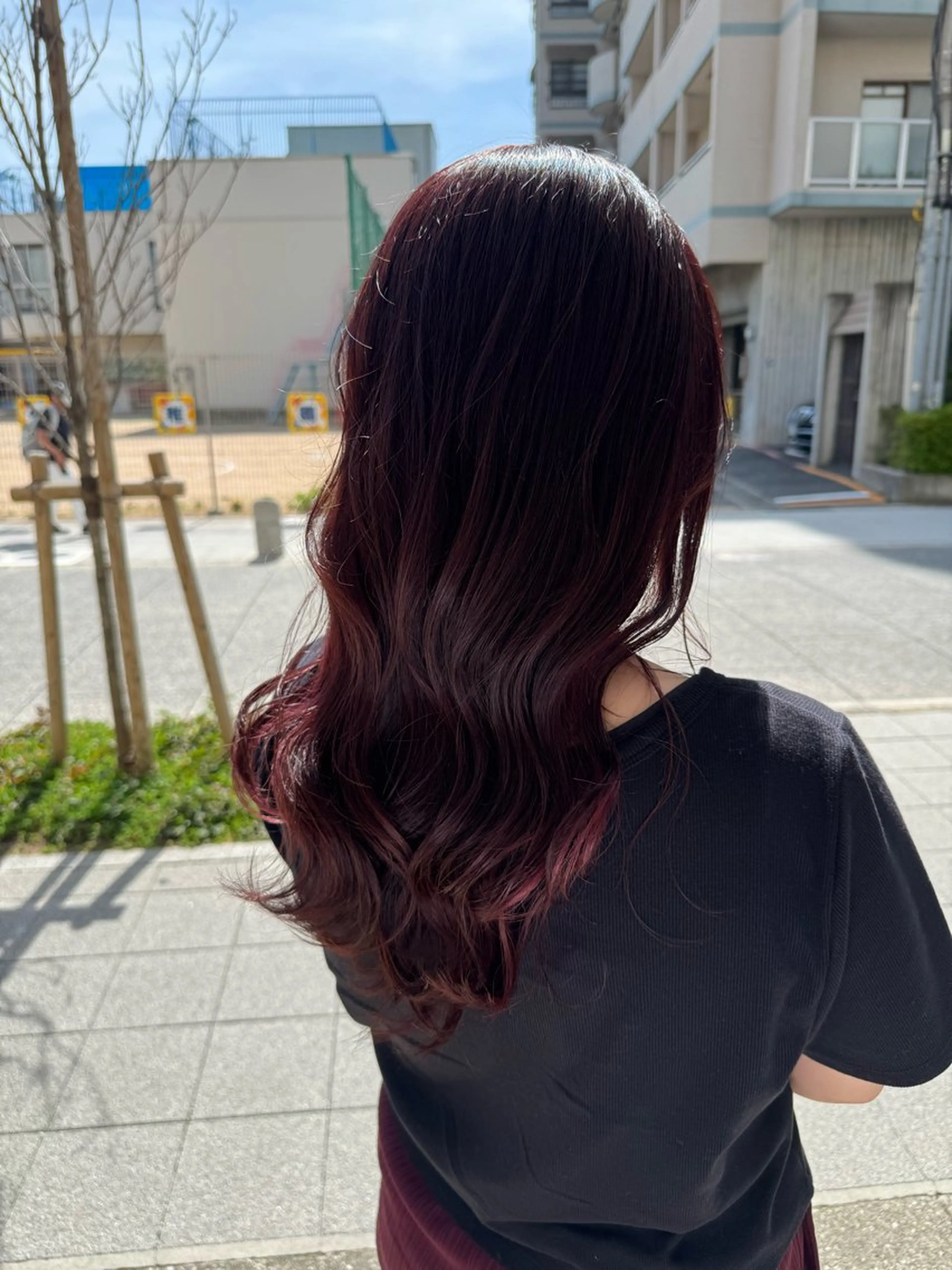 ロング カット ヘアカラー 小村 誠也のヘアスタイル