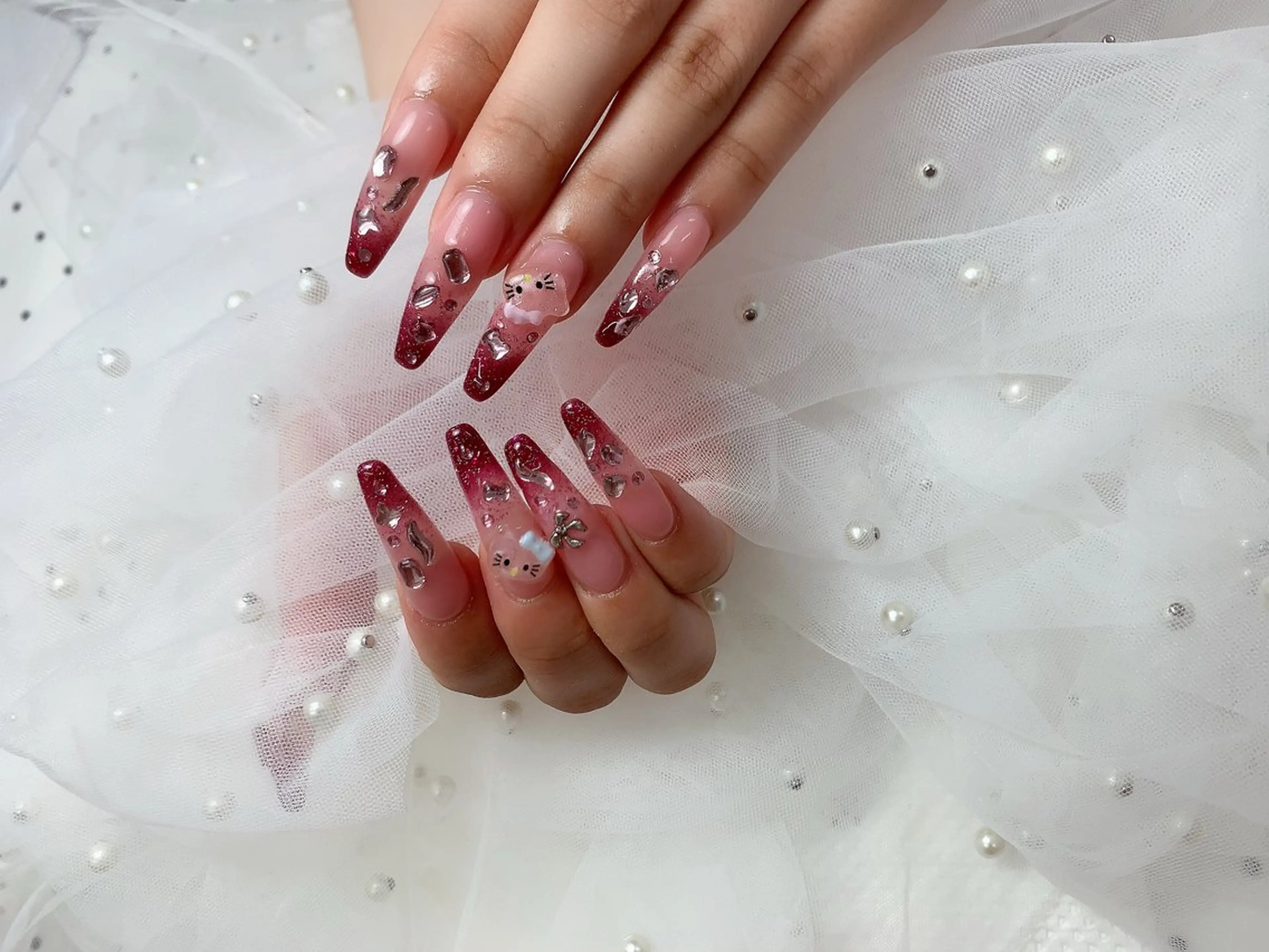 ネイル ハンドネイル Miouミオン ネイルサロンのネイルデザイン