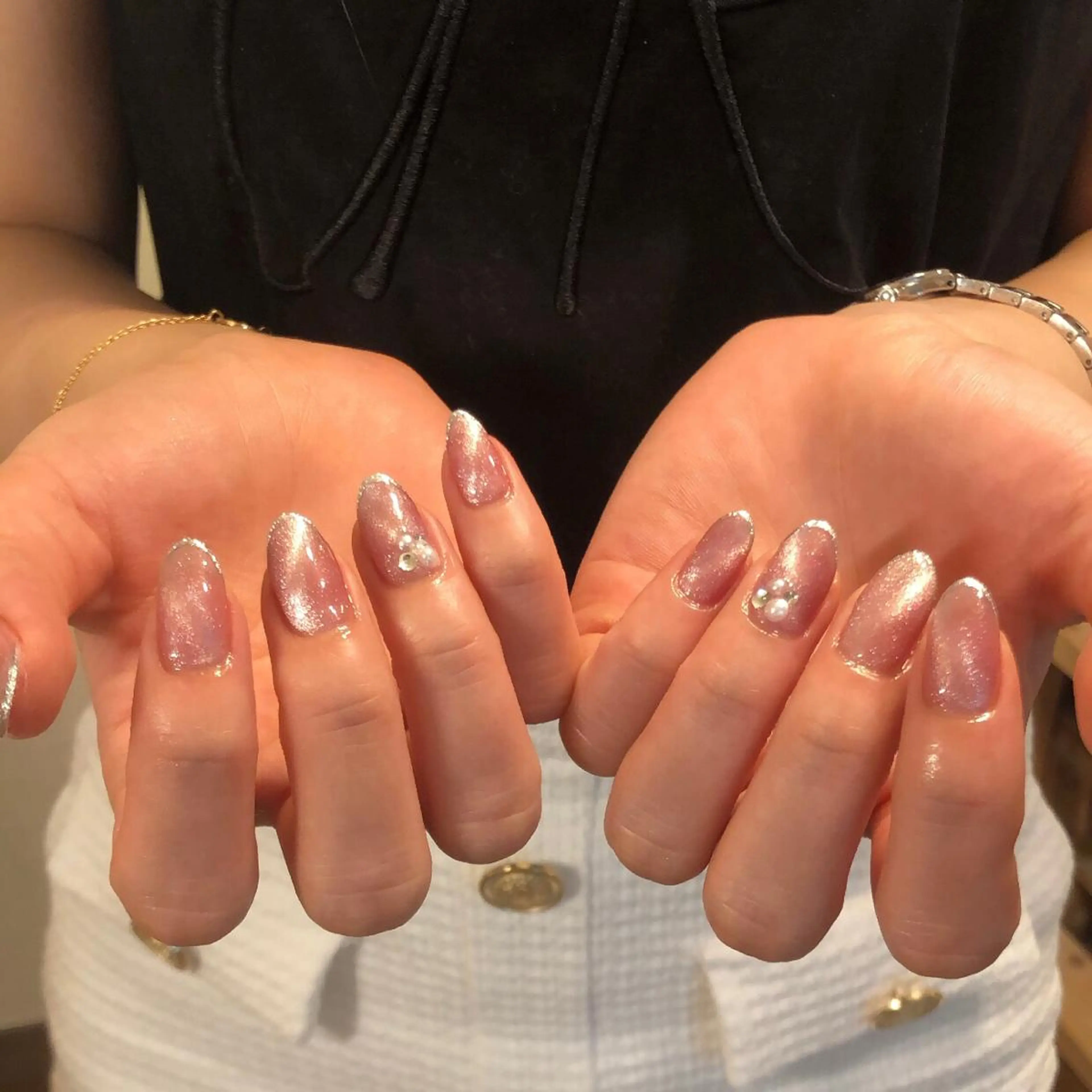 ネイル ハンドネイル フットネイル ハンドケア Nes.Nail所属・Miyagi Asamiのネイルデザイン