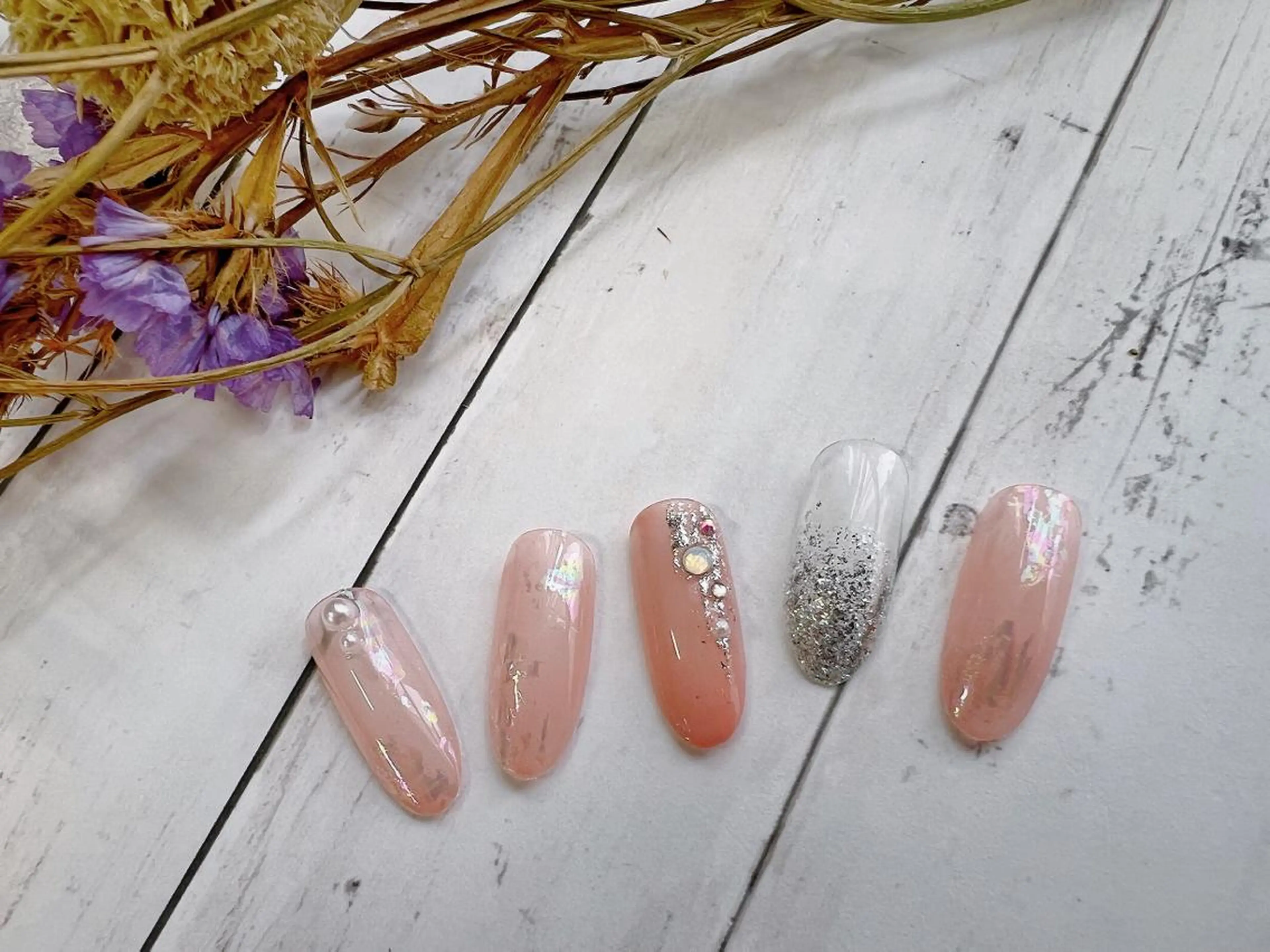 ネイル ビューティーサロン ヘゼリヒのネイルデザイン