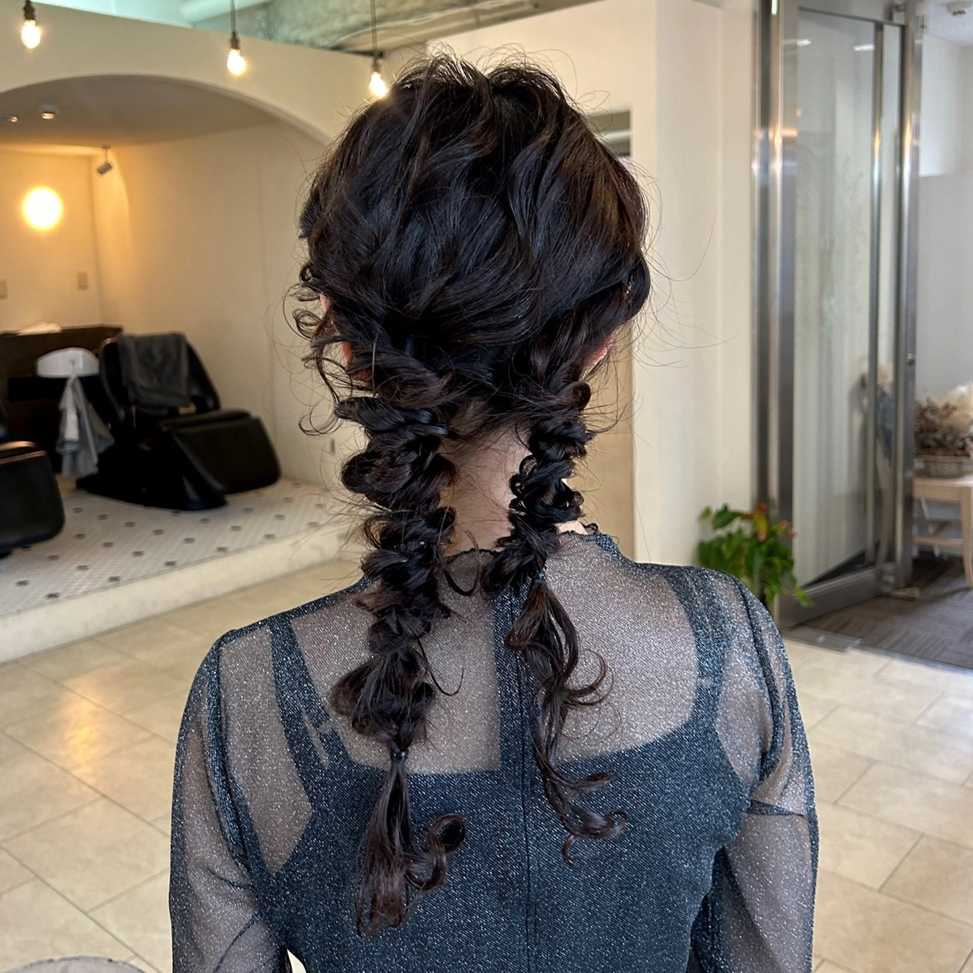 ロング ヘアセット Maho/海外 レイヤー/ハイトーンのヘアスタイル