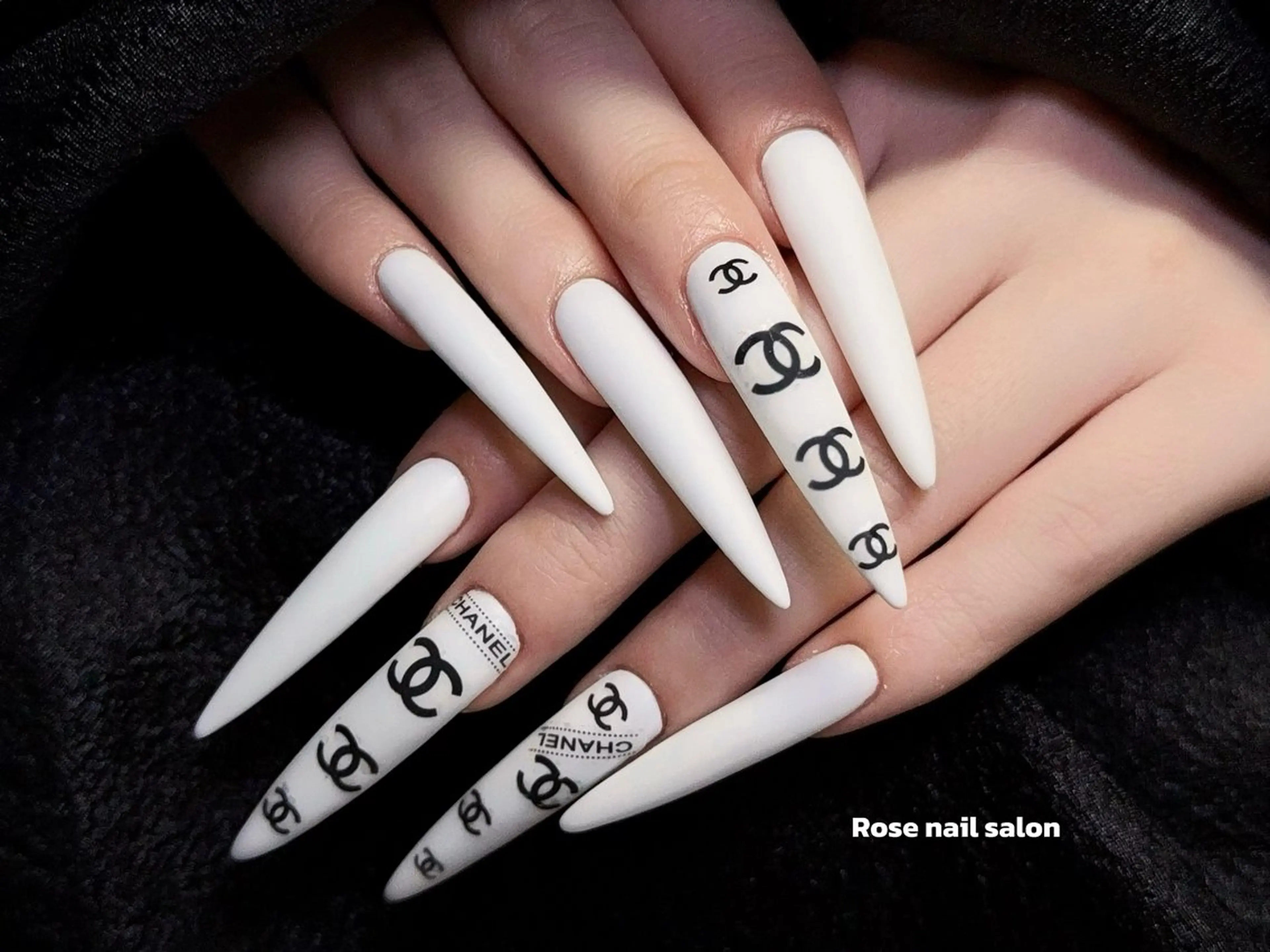 ネイル ハンドネイル Rose nail💅のネイルデザイン