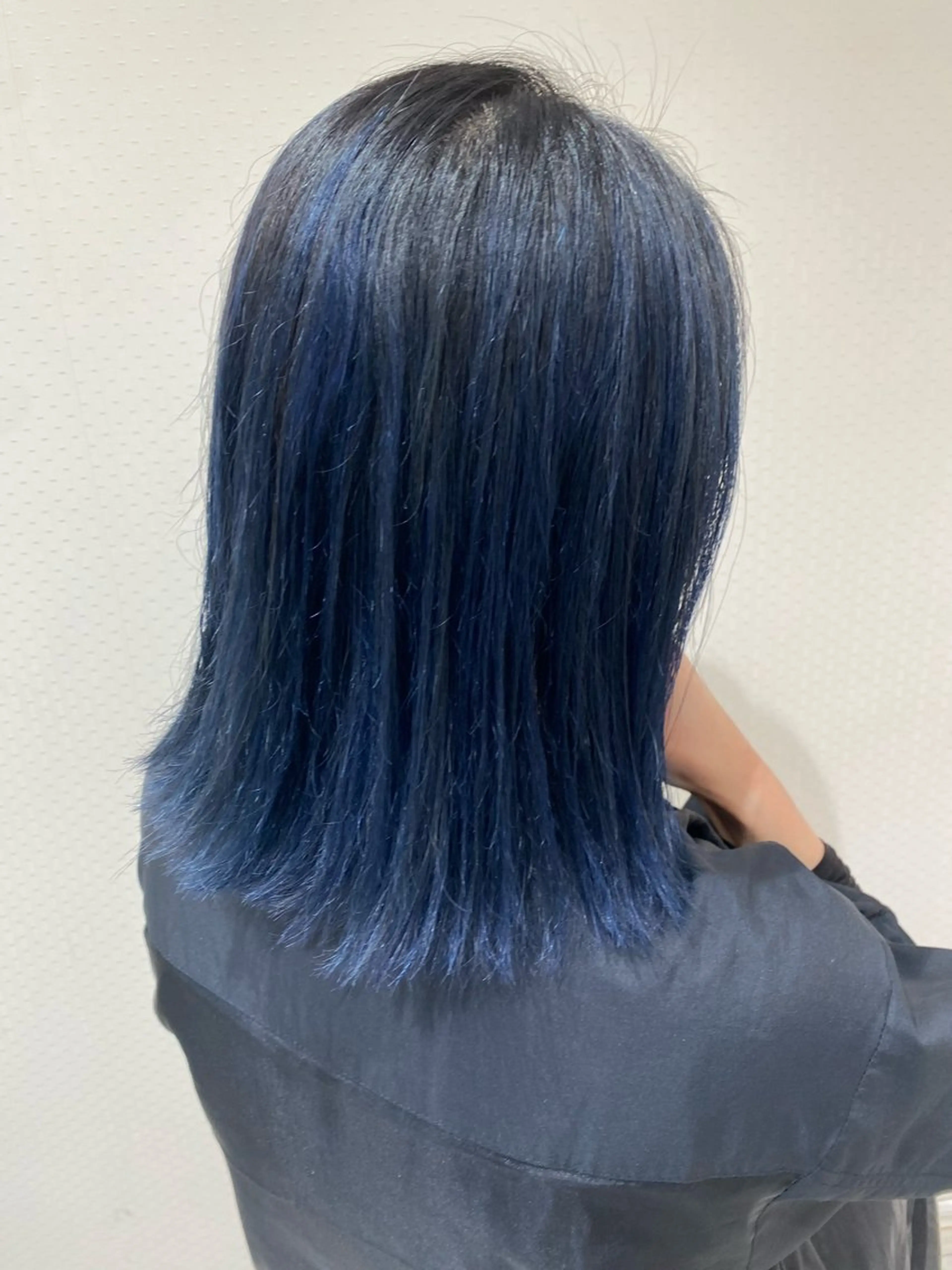 カラー ブルーカラー カット レ　セゾンEX大宮店所属・石山 海斗のヘアスタイル