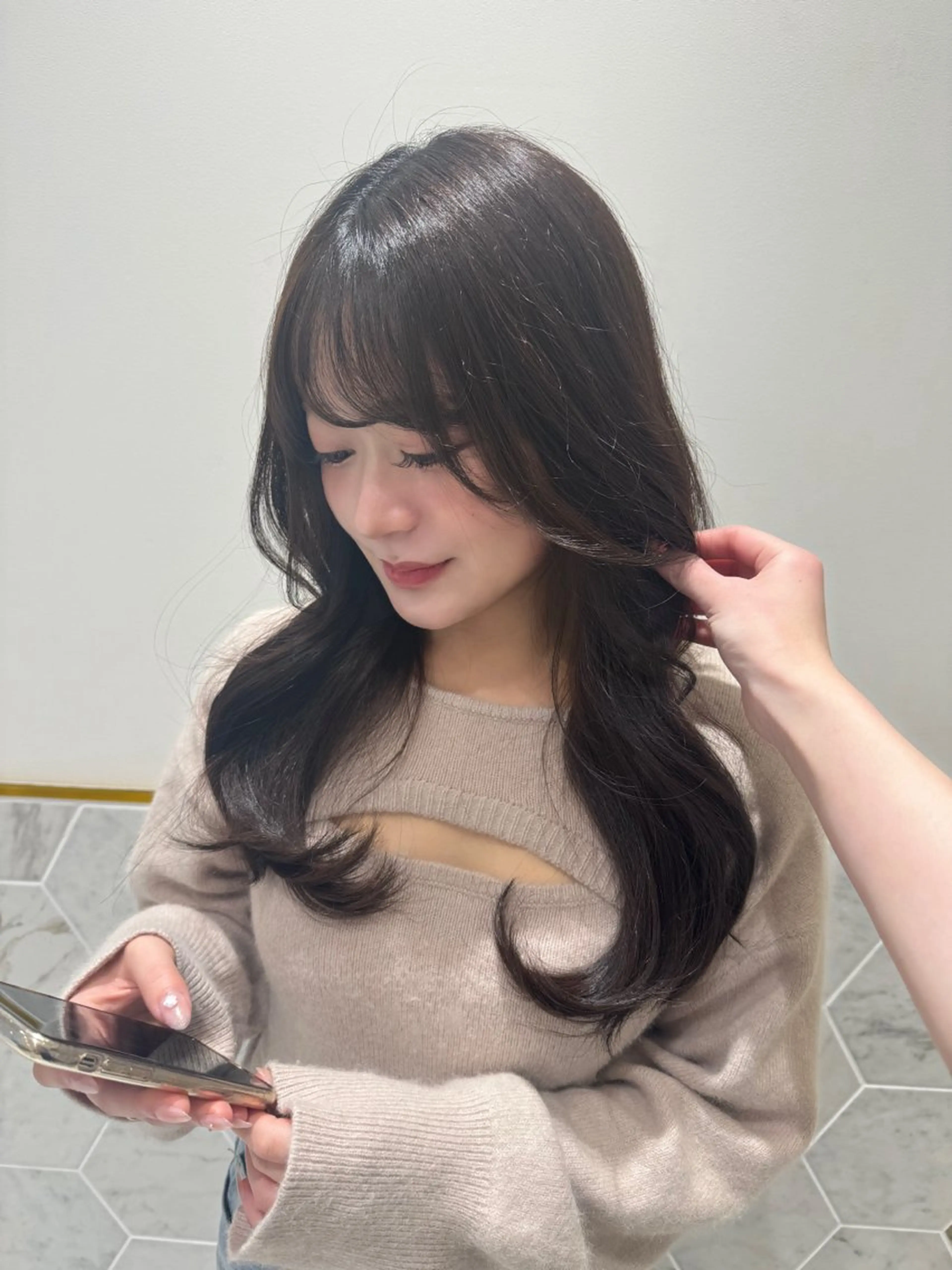 ロング カラー ヘアカラー costes 今井芽依のヘアスタイル