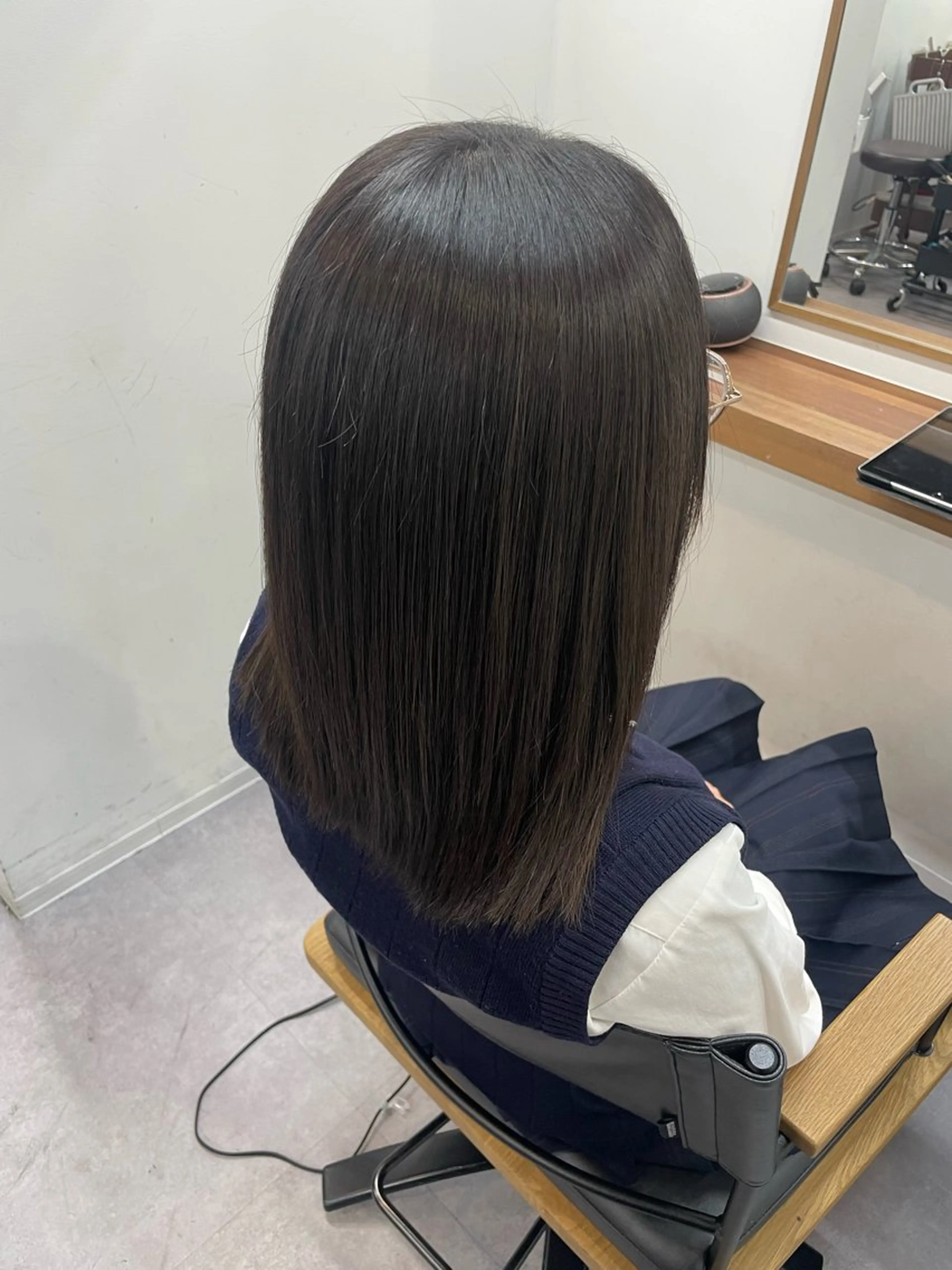 セミロング 美髪職人あお🦕 髪質改善｜原宿のヘアスタイル