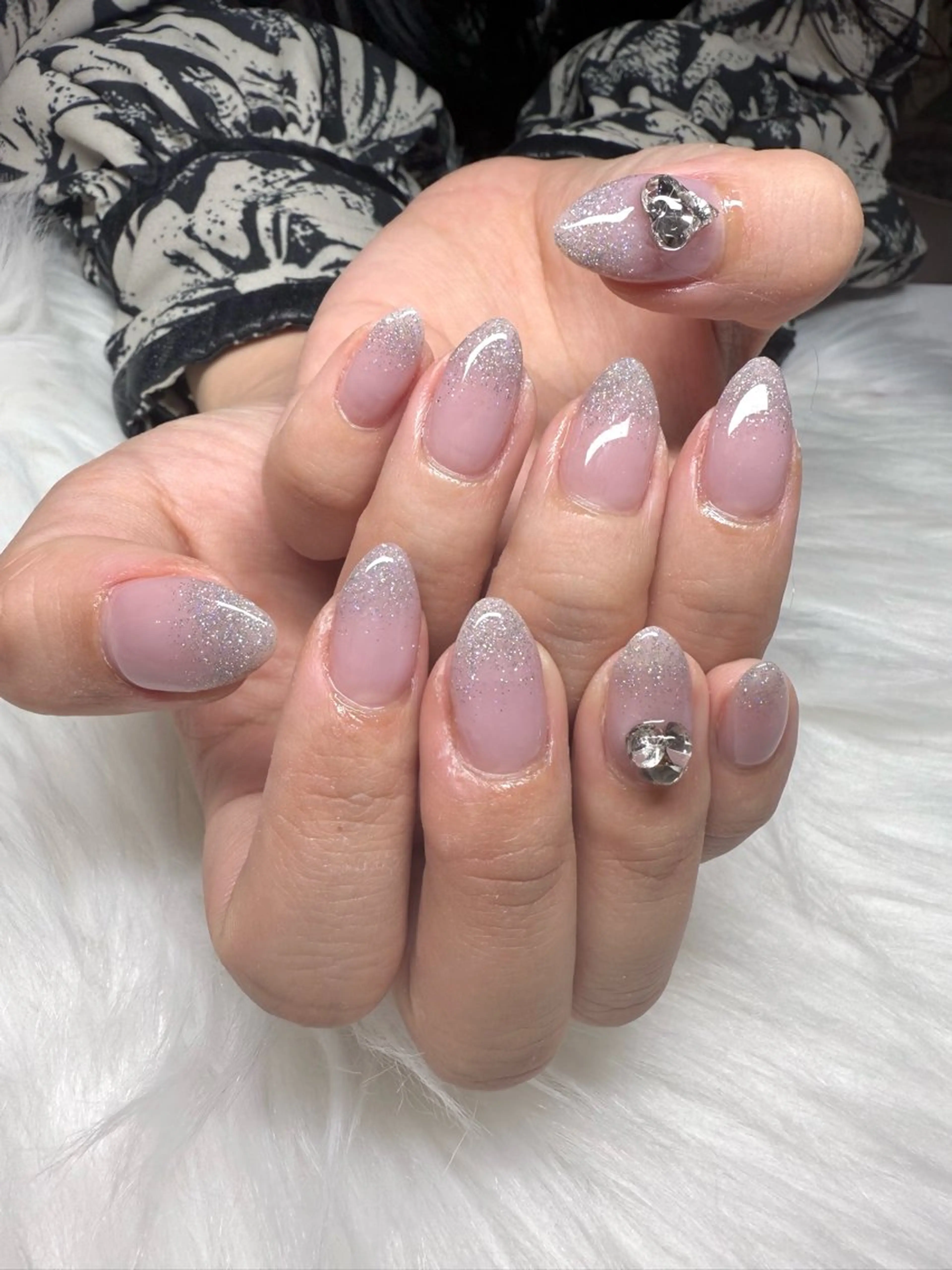 ネイル フラッシュネイル グラデーション ラメ(グリッター) ハンドネイル myu- nail salonのネイルデザイン