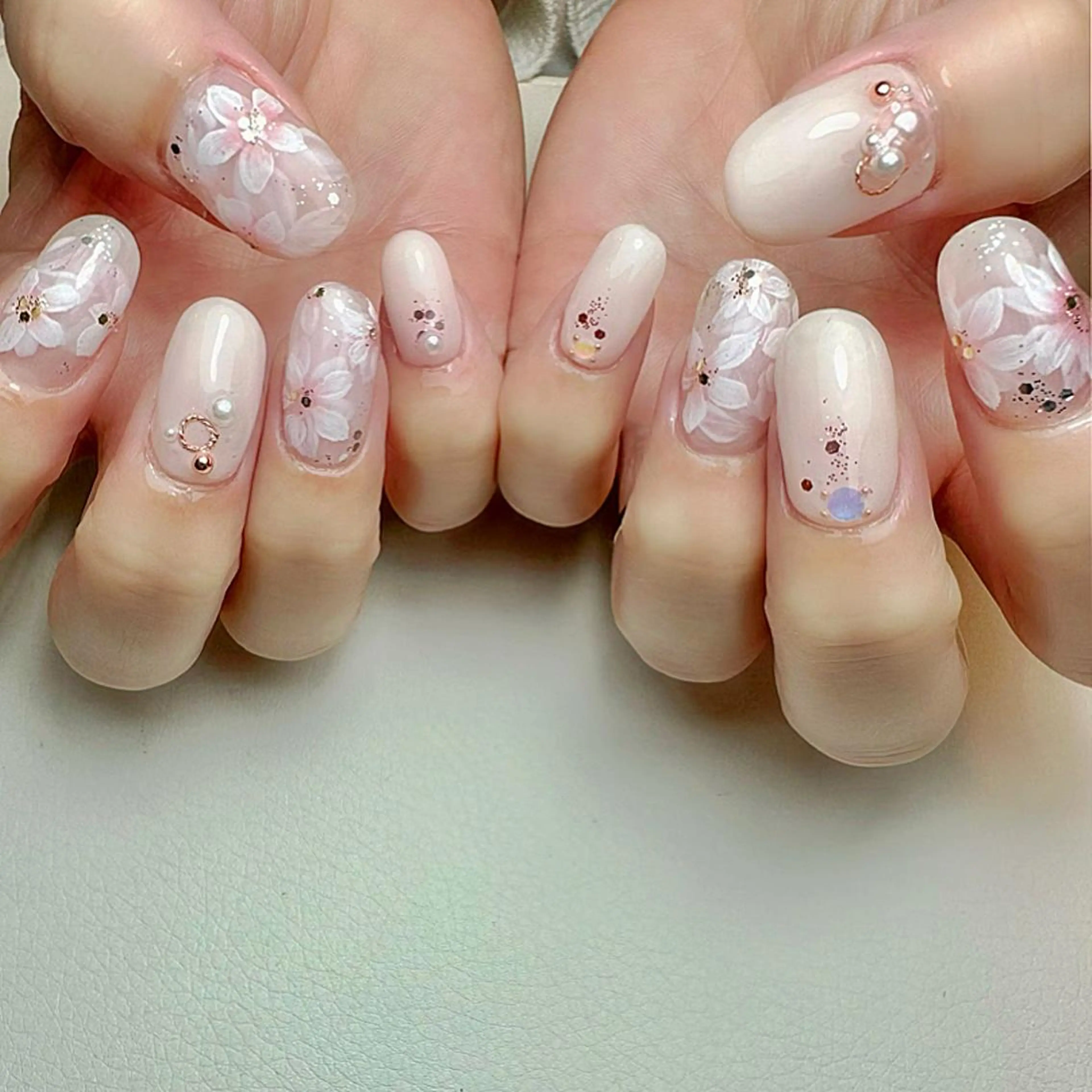 ネイル 桜ネイル ハンドネイル Nail ameria megu所属・ameria meguのネイルデザイン