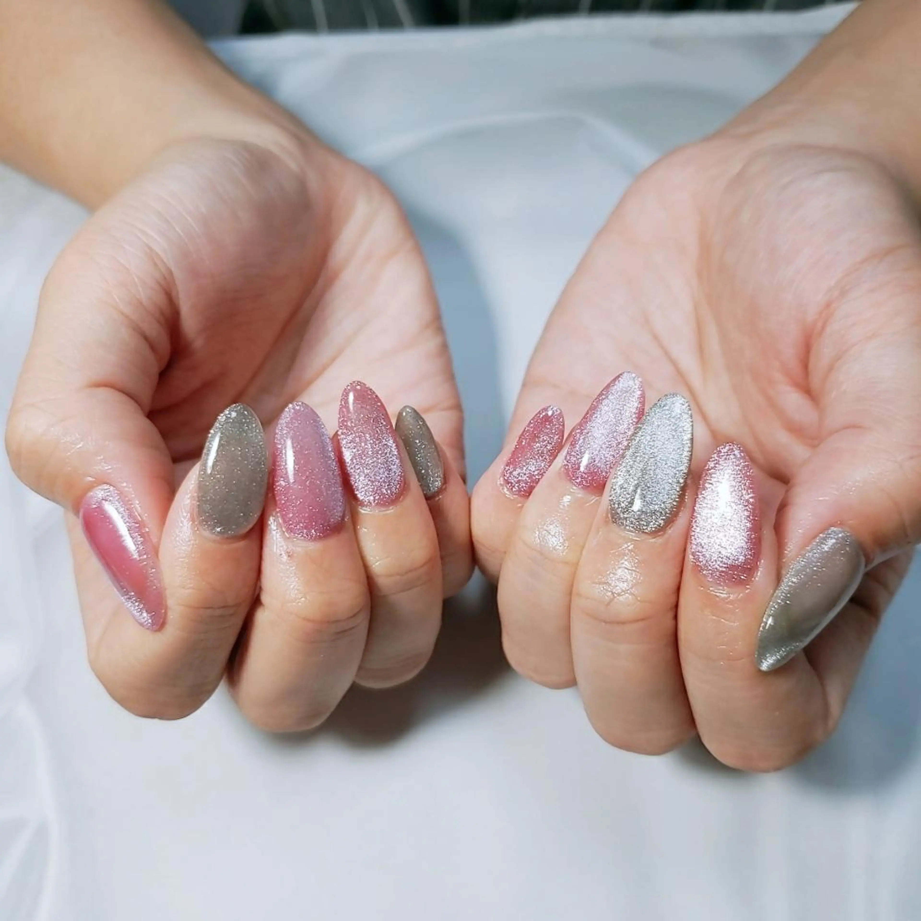 ネイル ハンドネイル ビジュード ネイルのネイルデザイン