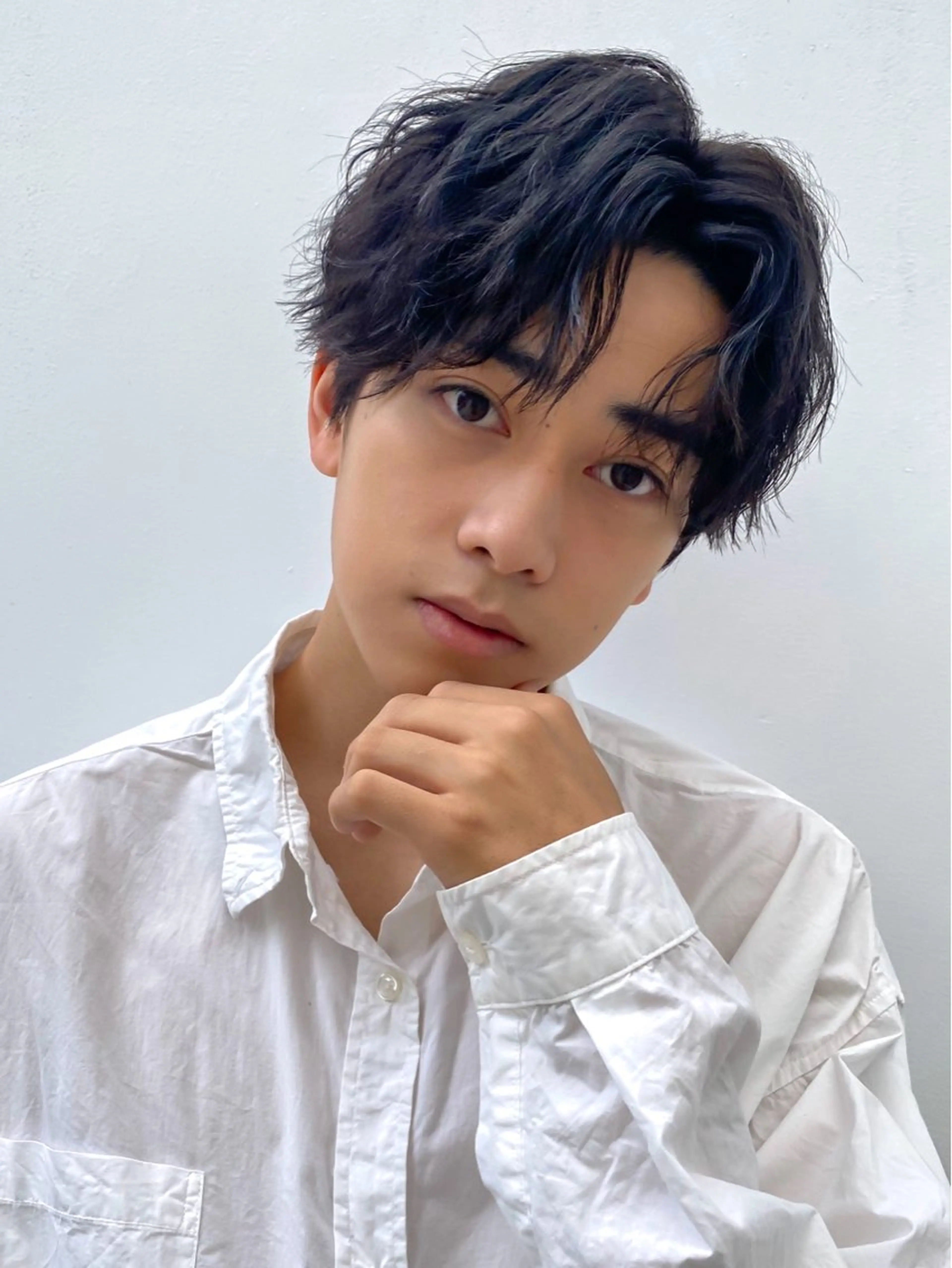 パーマ メンズ メンズパーマ メンズツイストパーマ ツイストパーマ カット パーマ 原宿/メンズカット/ 眉ワックス/坂入朱美の眉毛・アイブロウイメージ