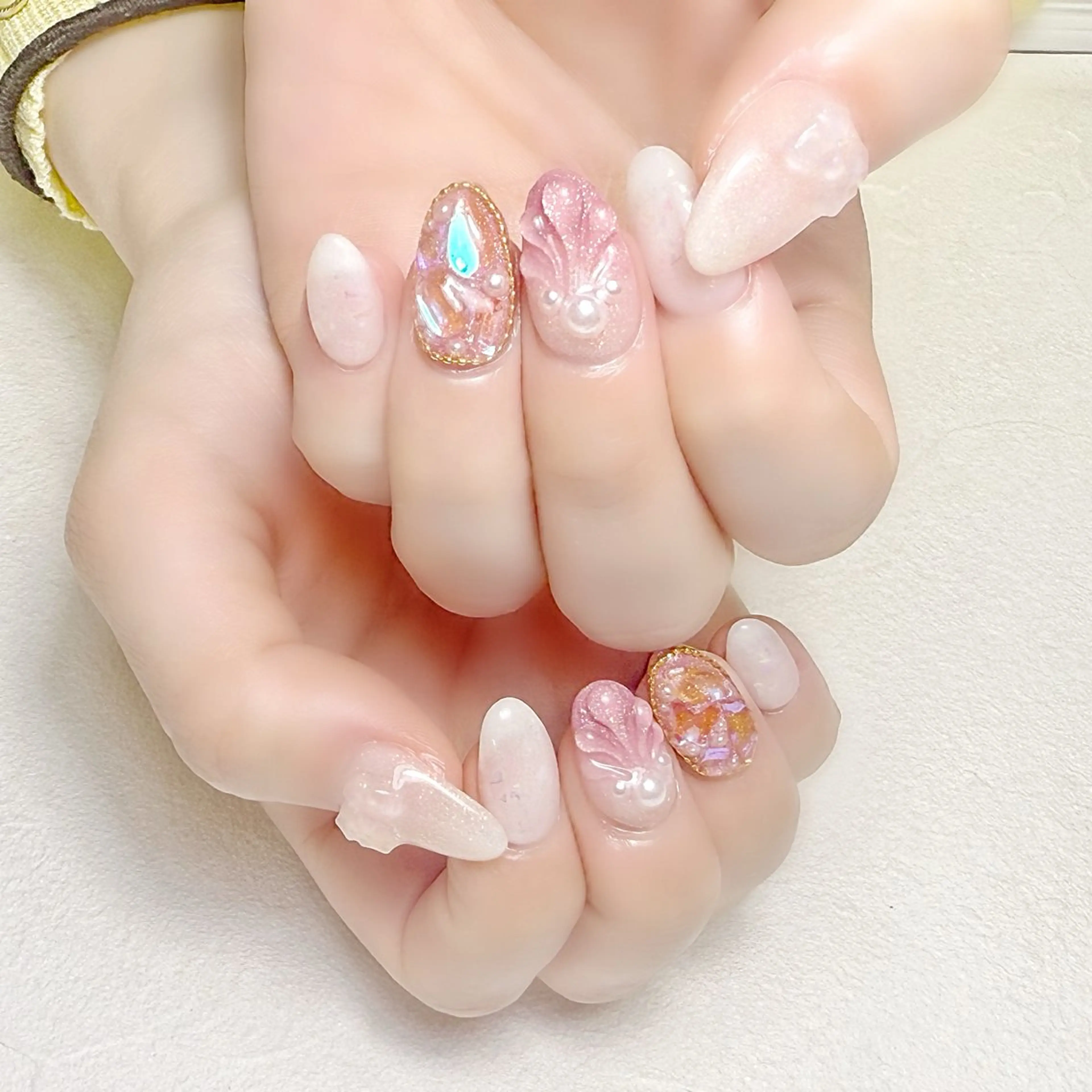ネイル 氷ネイル・うるうるネイル ラメ(グリッター) ピンク 夏ネイル rouse nail RISATOのネイルデザイン