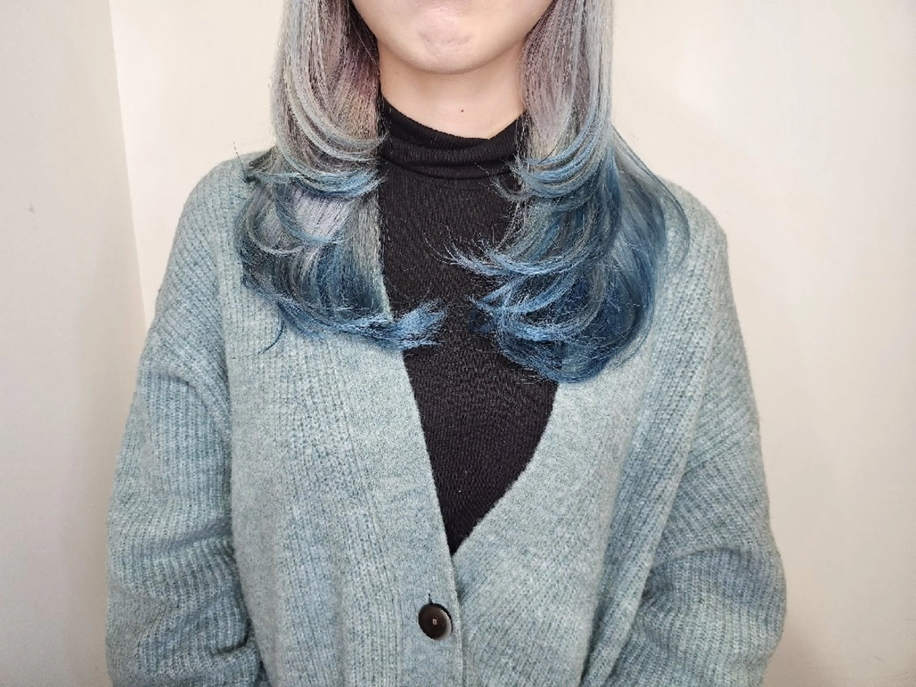 ロング ウルフカット カット ヘアカラー トリートメント 🇰🇷透明感×ハイ トーン🌟tomoのヘアスタイル