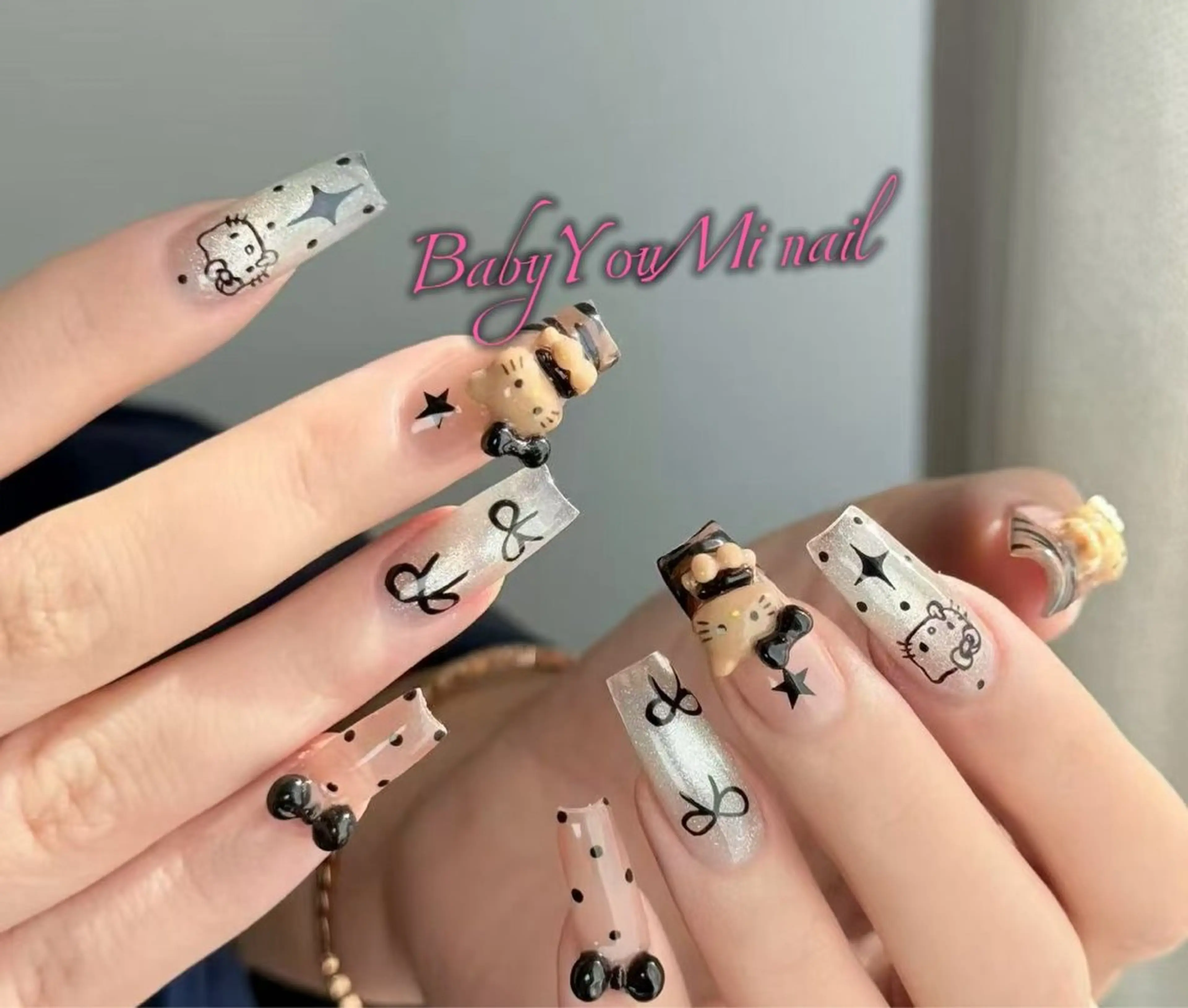 ネイル オーロラネイル フラワーネイル フットネイル フレンチネイル ジェルネイル ハンドネイル 相沢 さやかのネイルデザイン