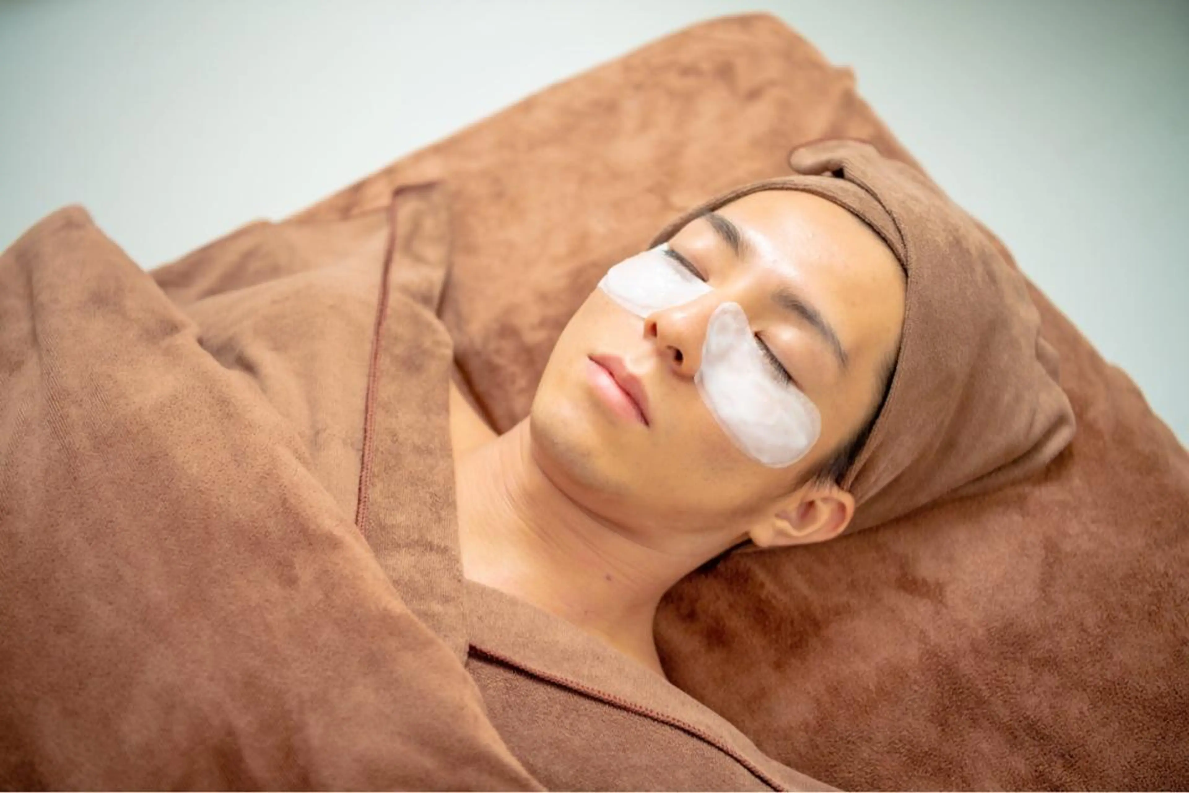 ★MEN★【目元/シワ/クマ改善】目スッキリ手ごわいクマ撤退90分の写真