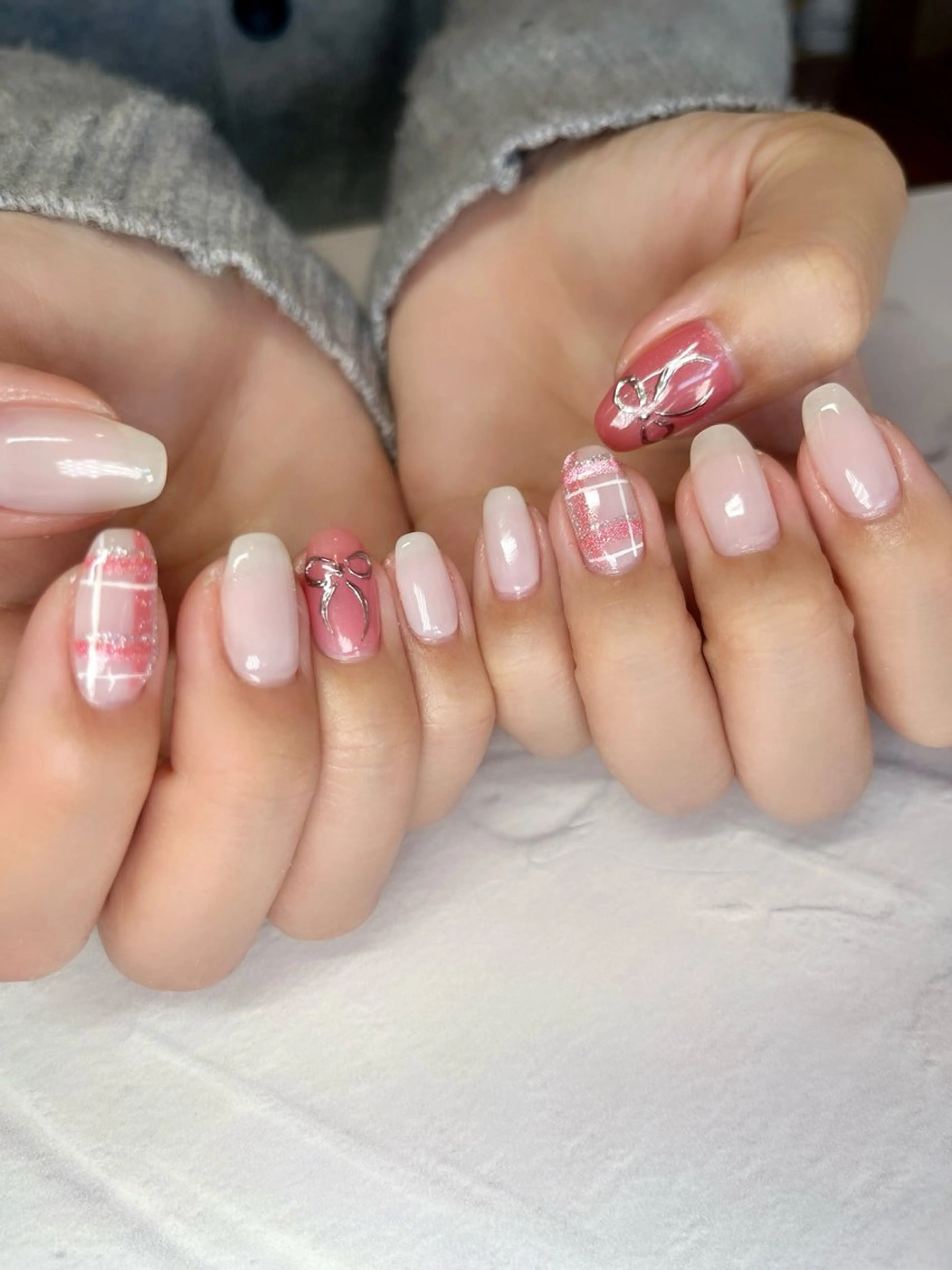 ネイル ハンドネイル li___nail 31のネイルデザイン