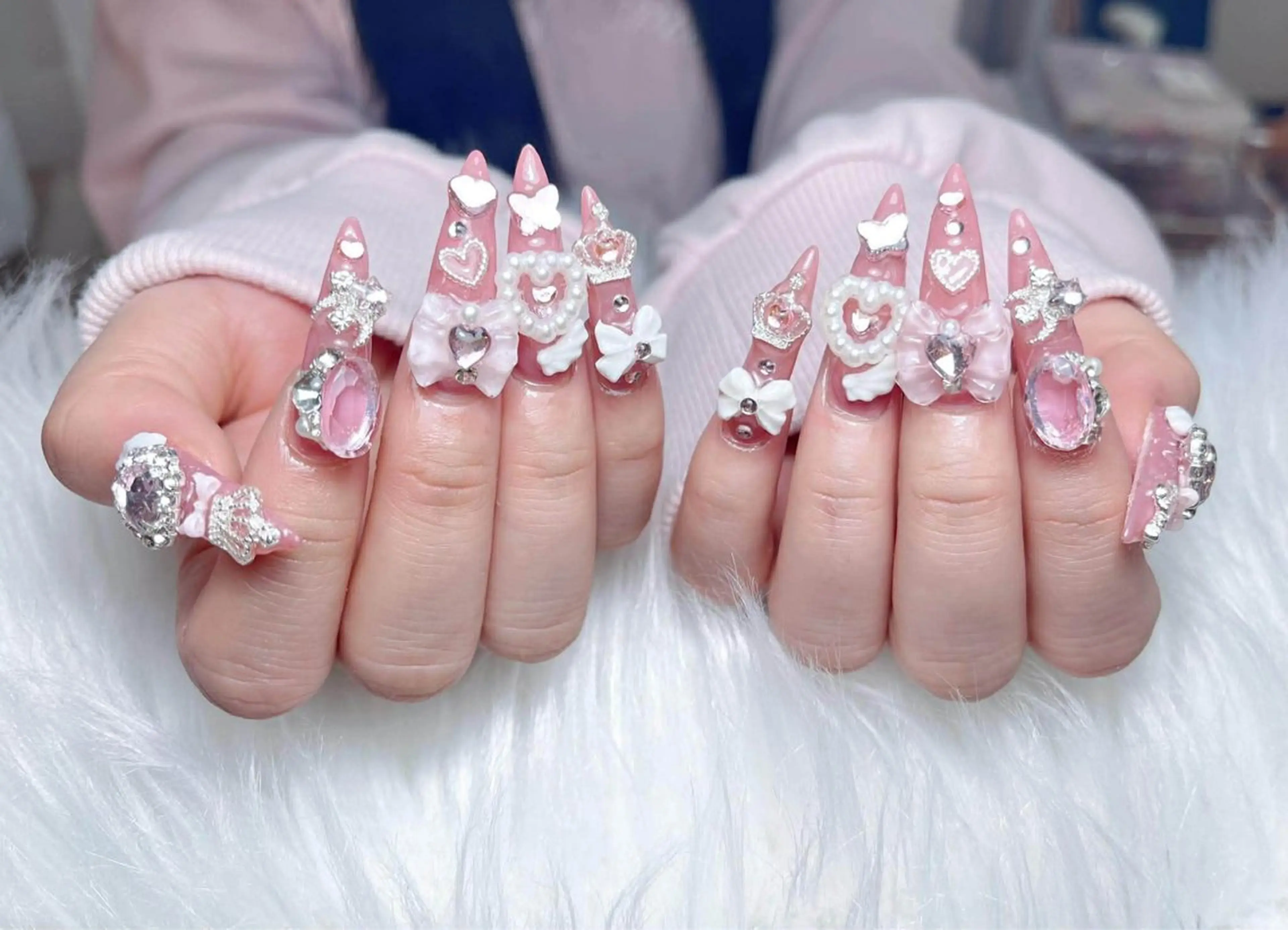 ネイル ハンドネイル NIE MoMoのネイルデザイン