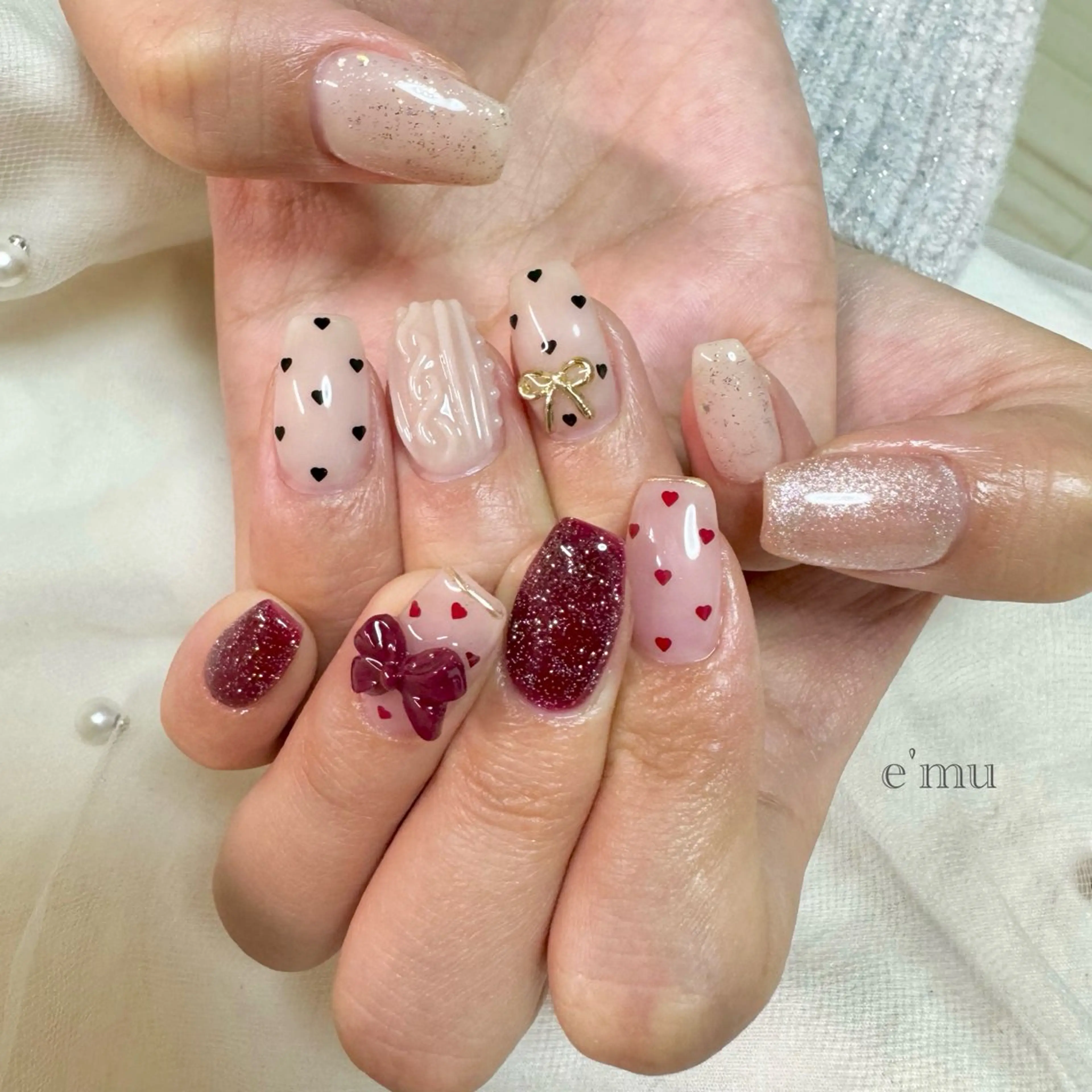 ネイル ハート ハンドネイル nail salon e'mu💐のネイルデザイン