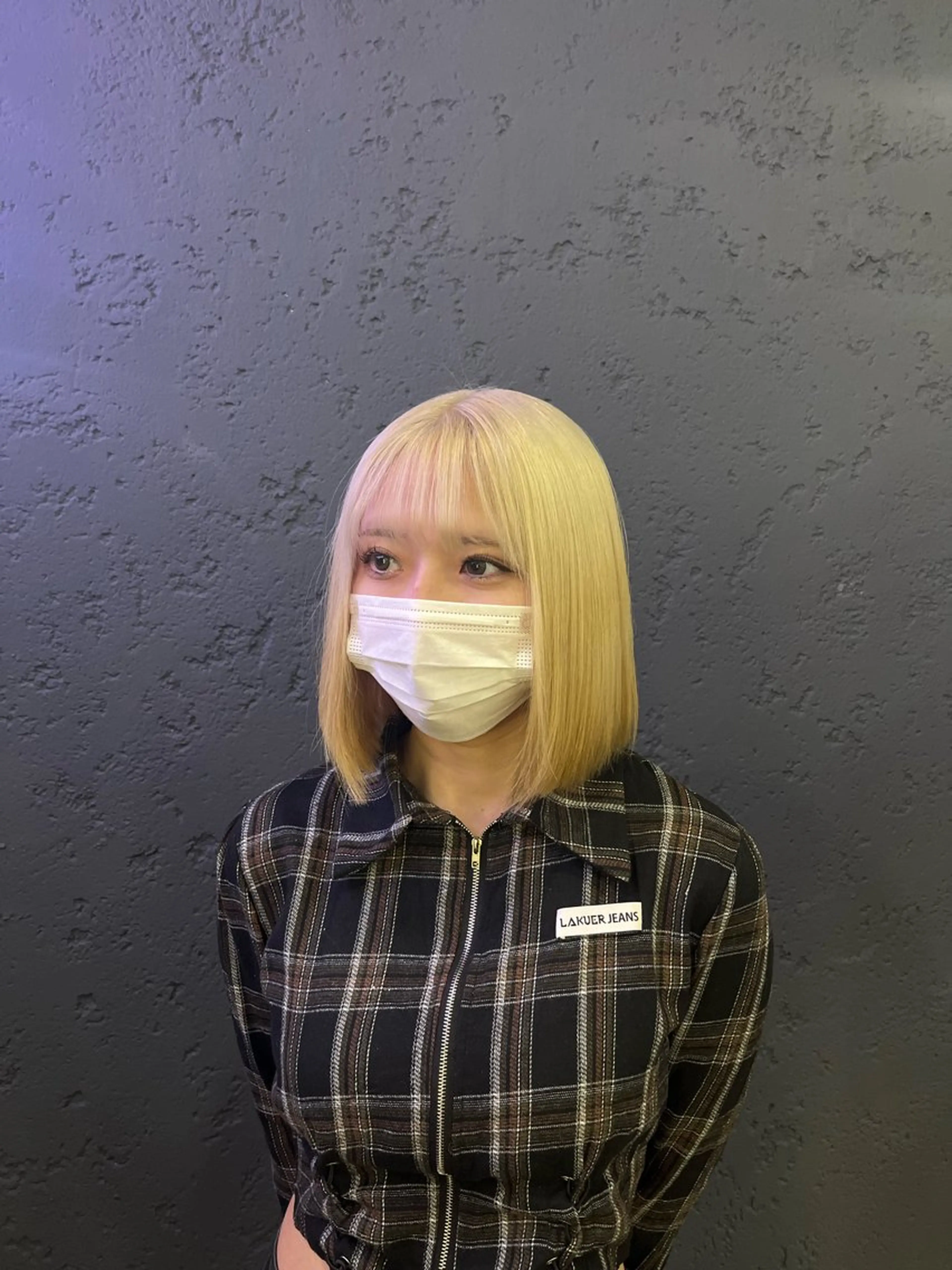 ミディアム ヘアカラー トリートメント ハイトーンケアカラー コト👱🏻‍♀️のヘアスタイル