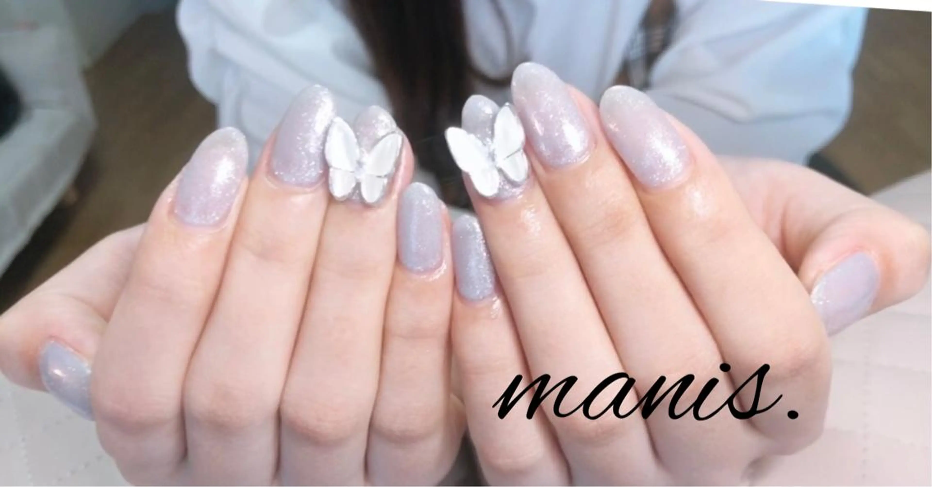 ネイル manis .のネイルデザイン