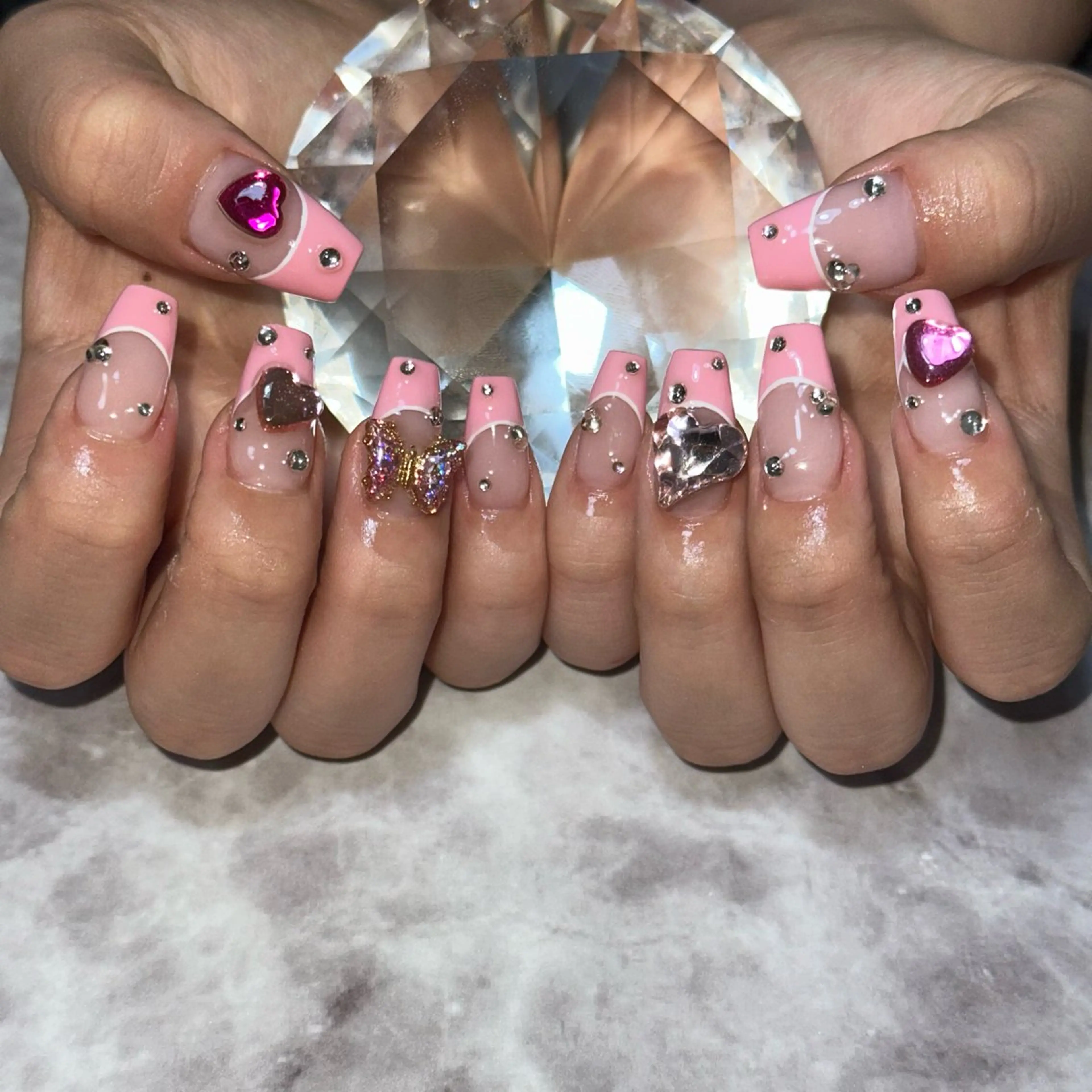 ミディアム BeautySalonKREI所属・KREI NORIKAのネイルデザイン