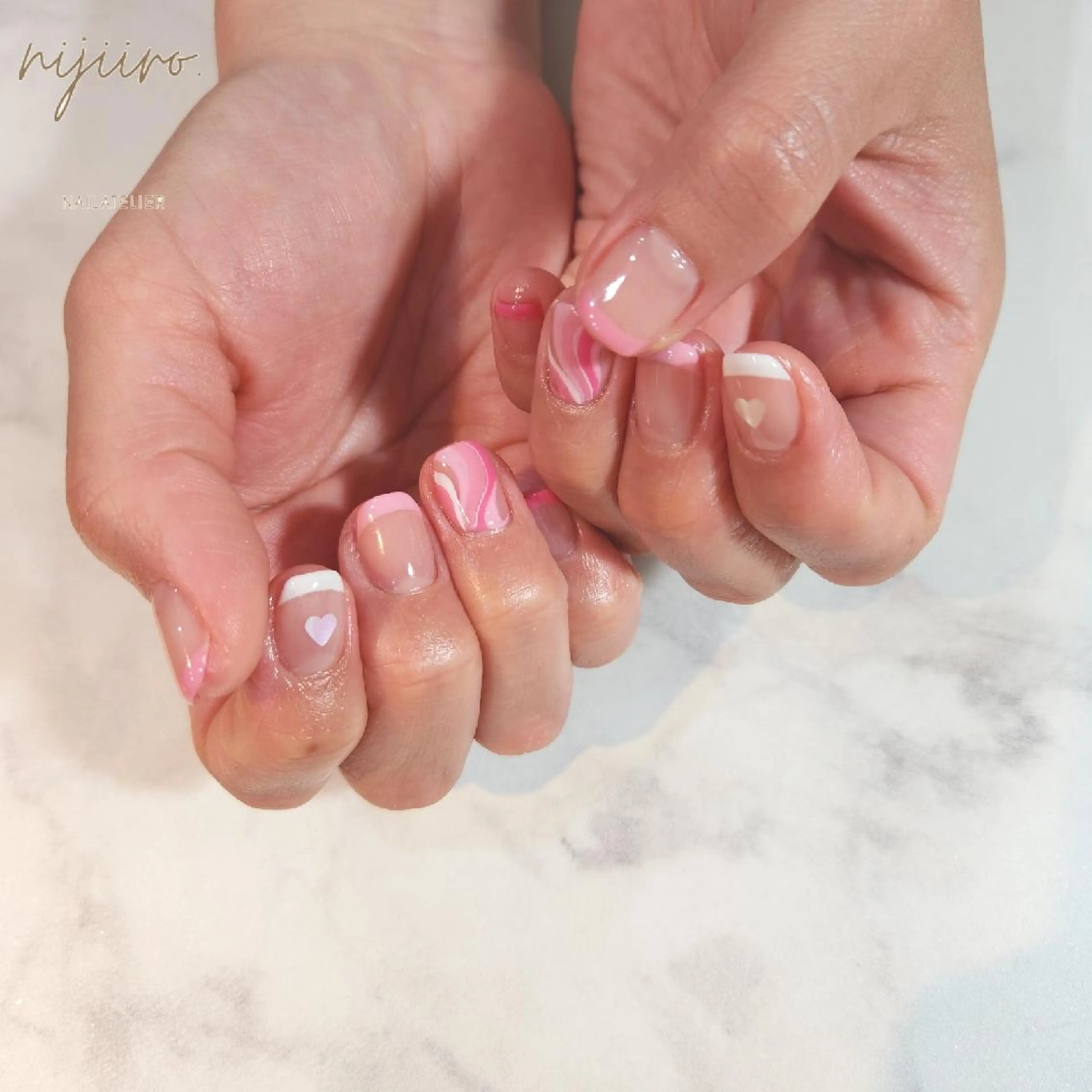 ネイル ハンドネイル nailatelier nijiiro.所属・nijiiro🌈 サトウのネイルデザイン