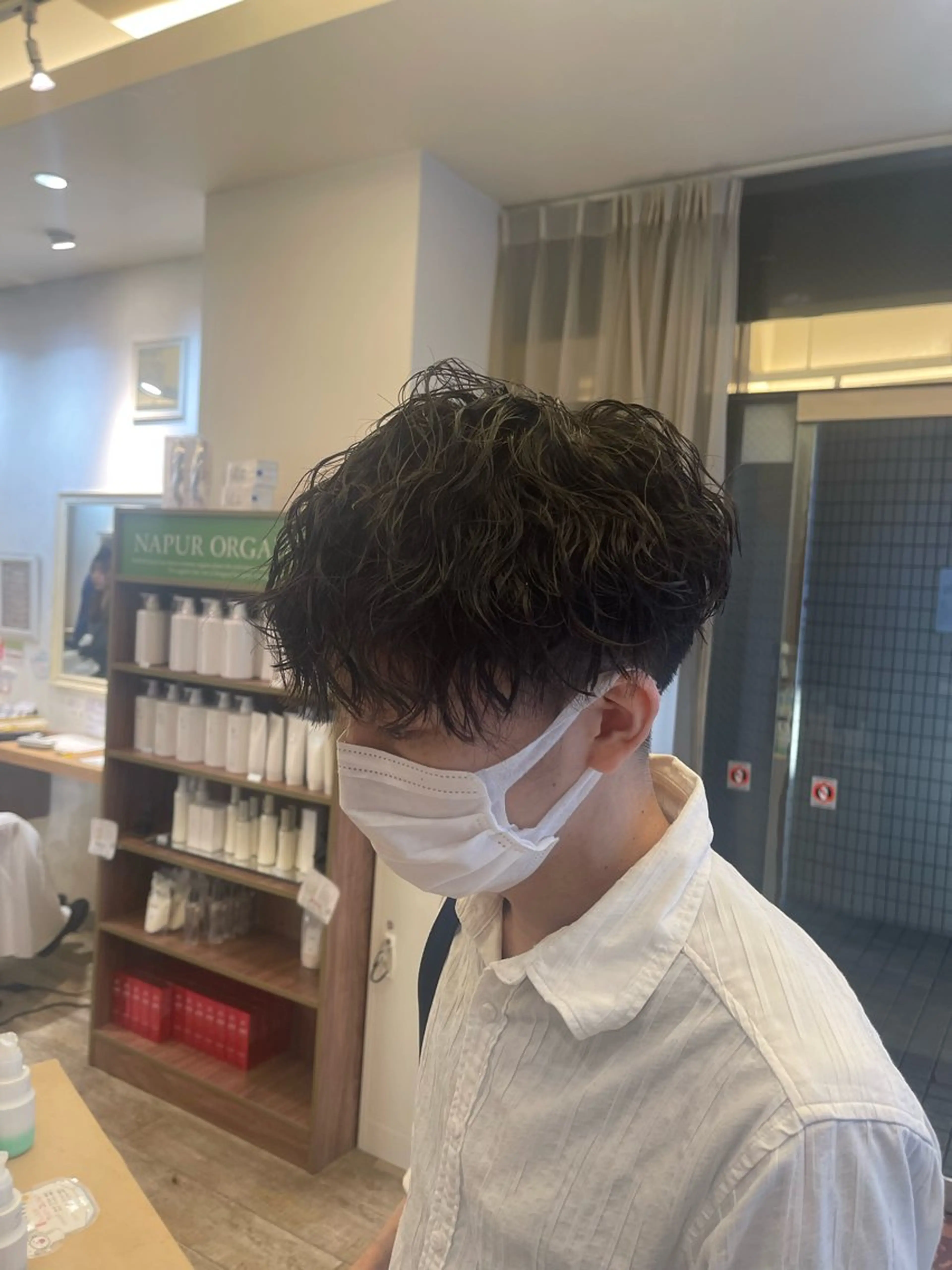 ショート パーマ メンズ メンズパーマ 波巻きパーマ スパイラルパーマ カット パーマ ✂️メンズ特化✂️ 沖田　共洋のヘアスタイル