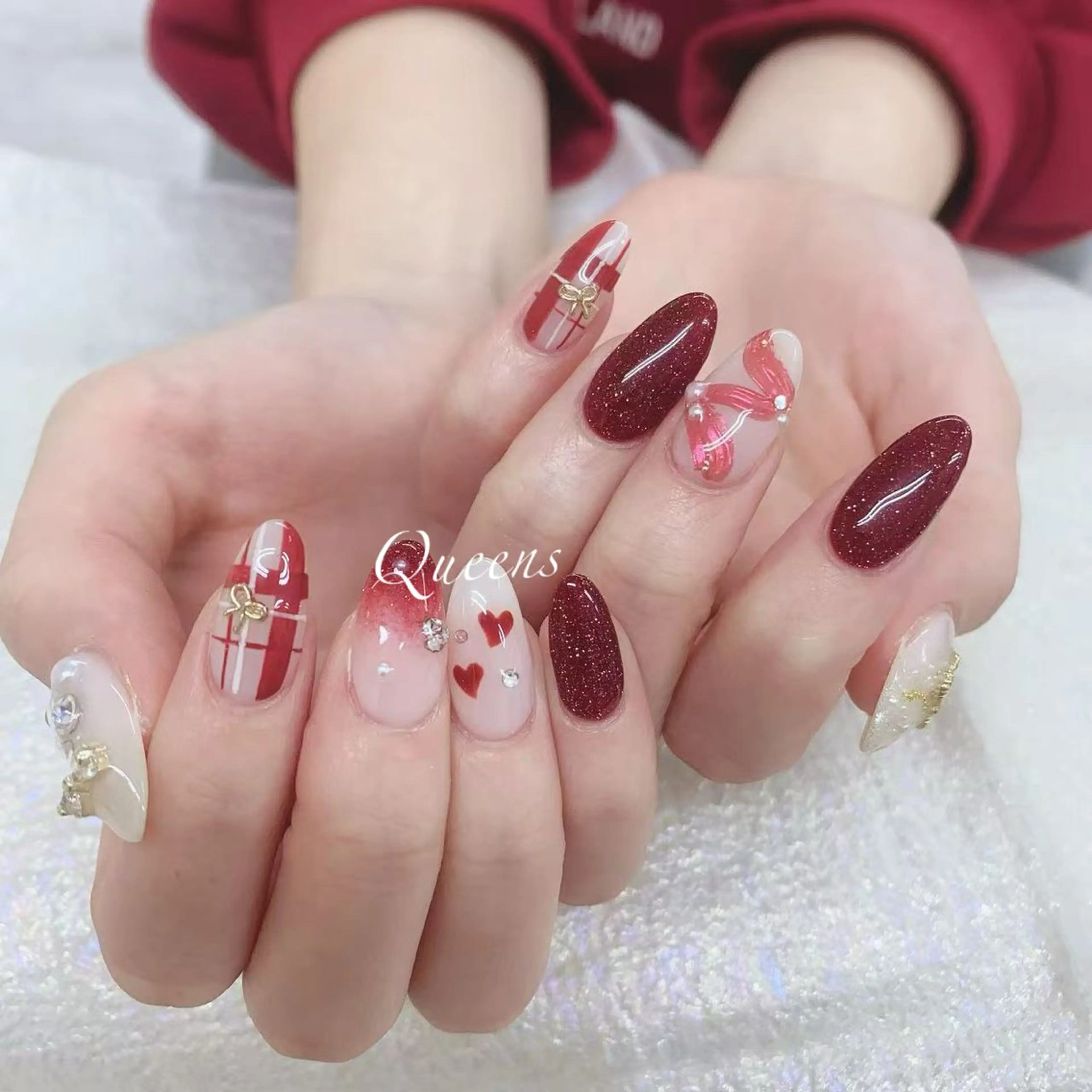 ネイル ハンドネイル Queens マオのネイルデザイン