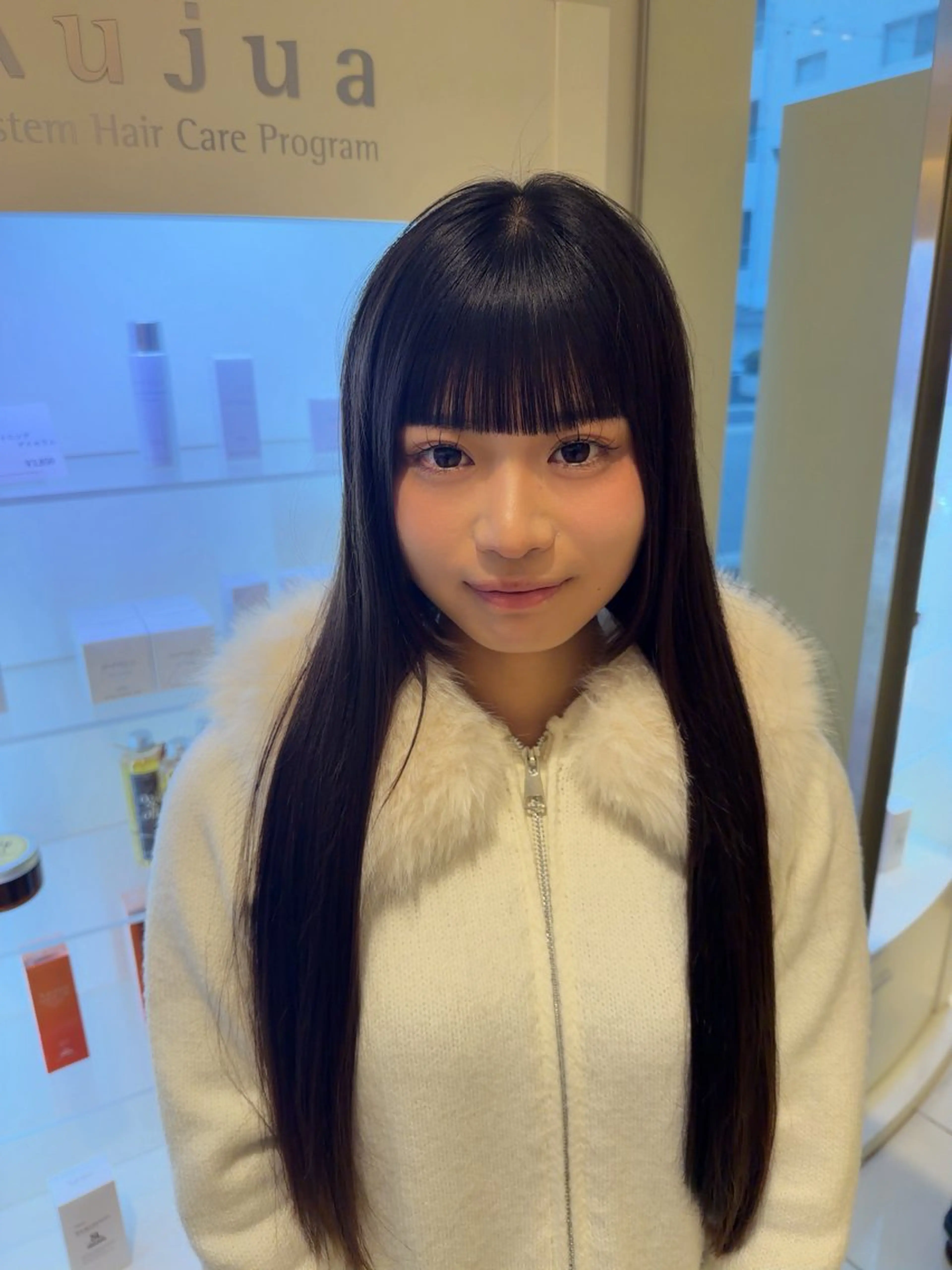 ロング カット 海希/韓国風ヘア /ブリーチ透明カラーのヘアスタイル