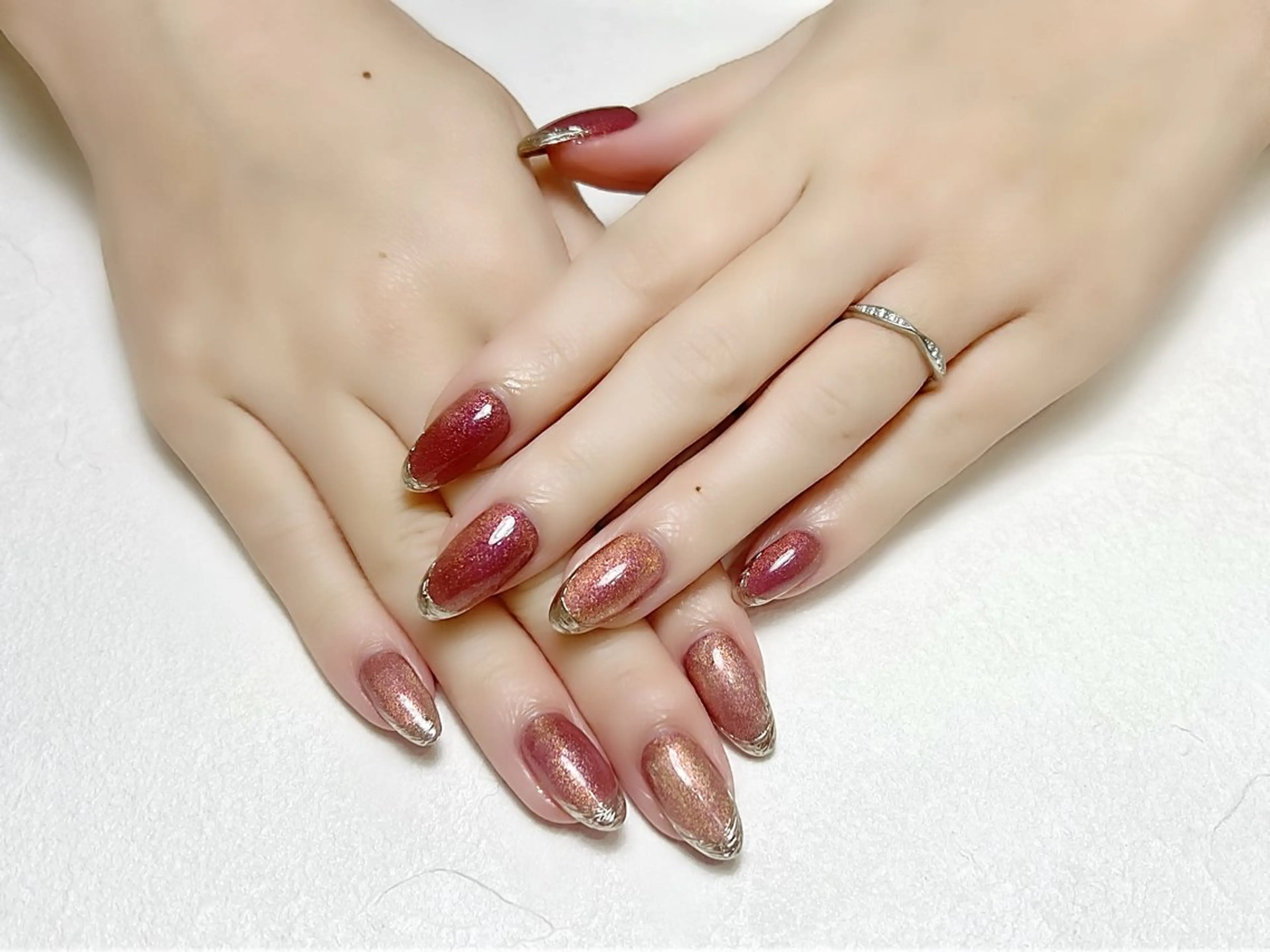 ネイル フレンチネイル ゴールド キラキラネイル マグネットネイル ミラーネイル rouse nail RISATOのネイルデザイン
