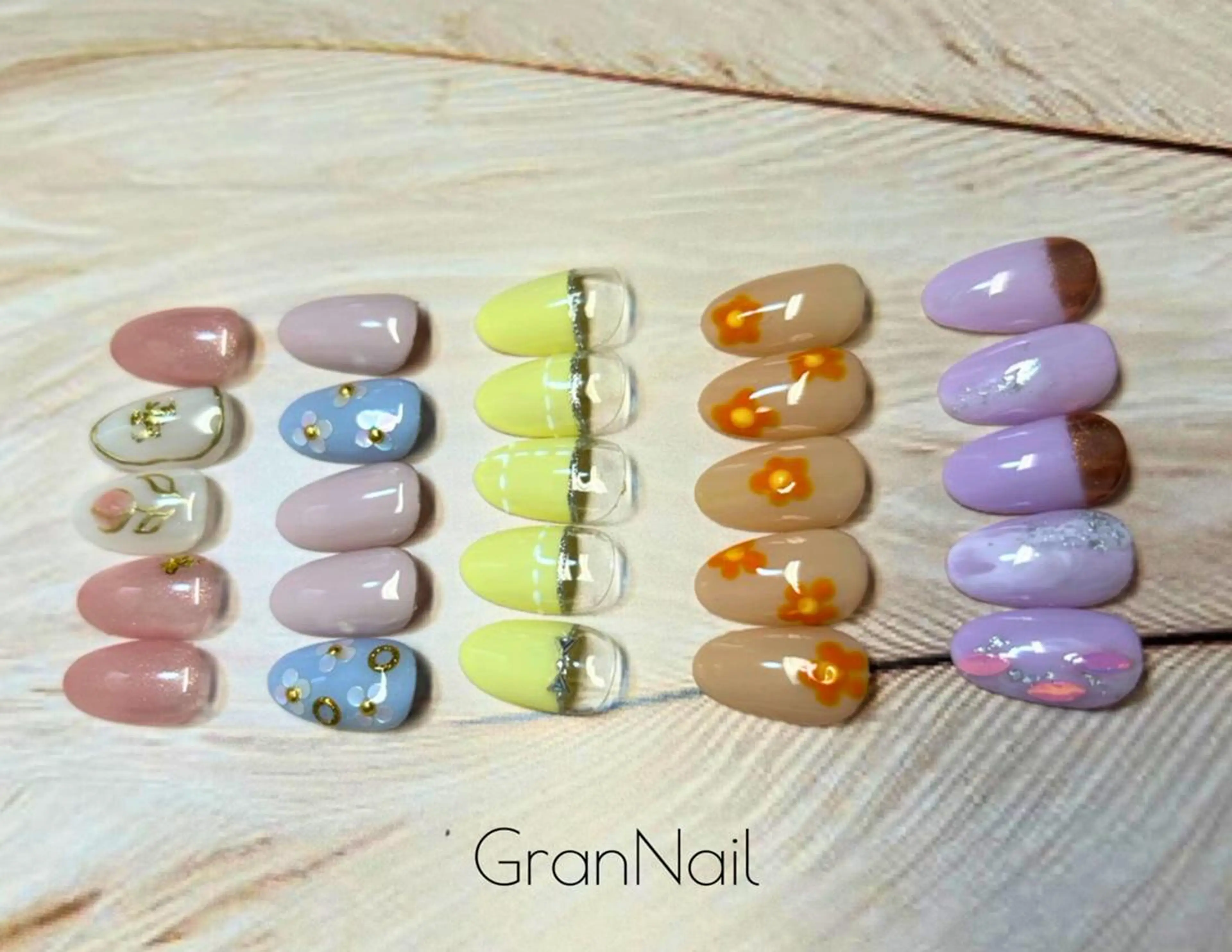 ネイル nishwaki .のネイルデザイン