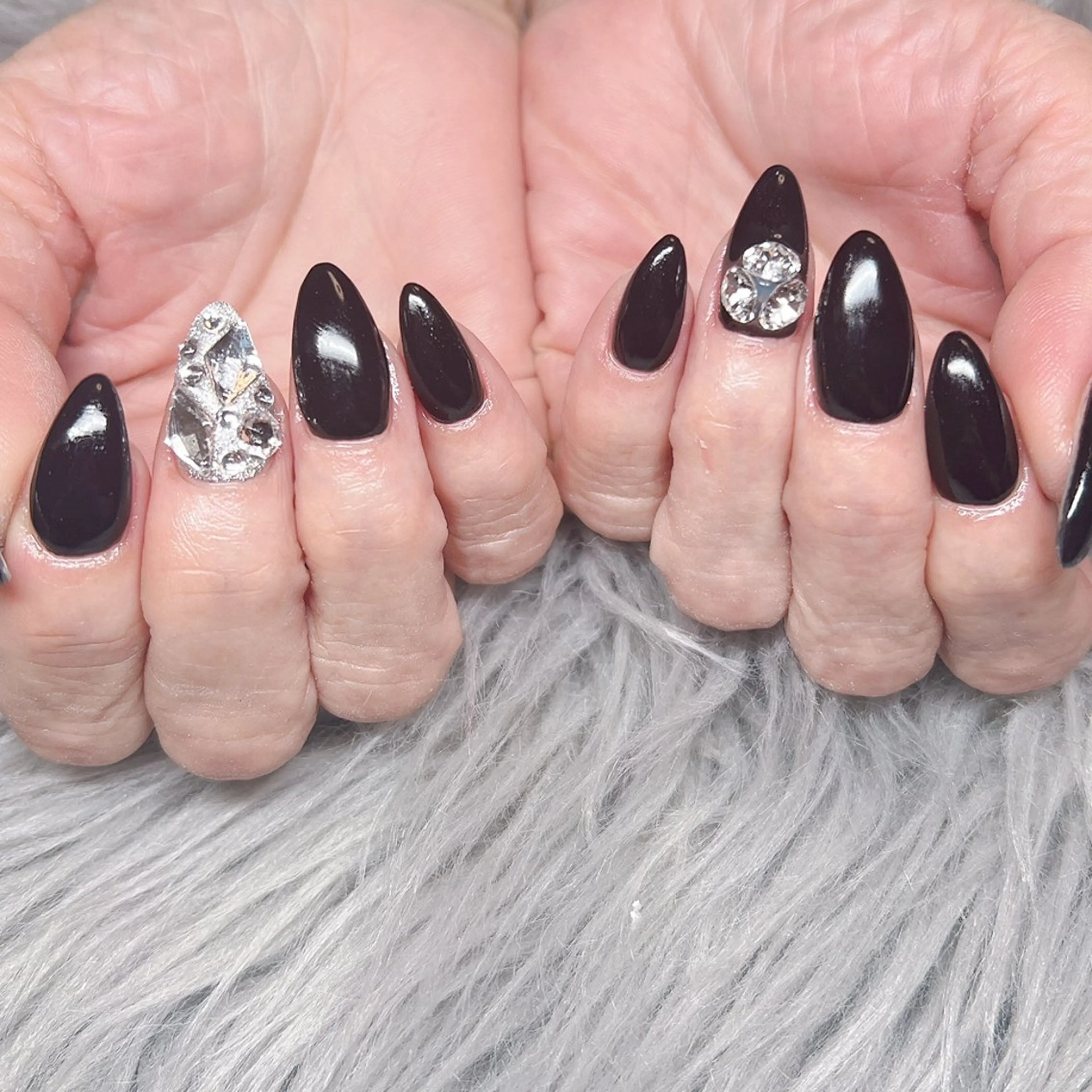 ネイル 個室ネイルサロンDolly Girl〜ドーリーガール〜所属・DollyGirl KYOKOのネイルデザイン