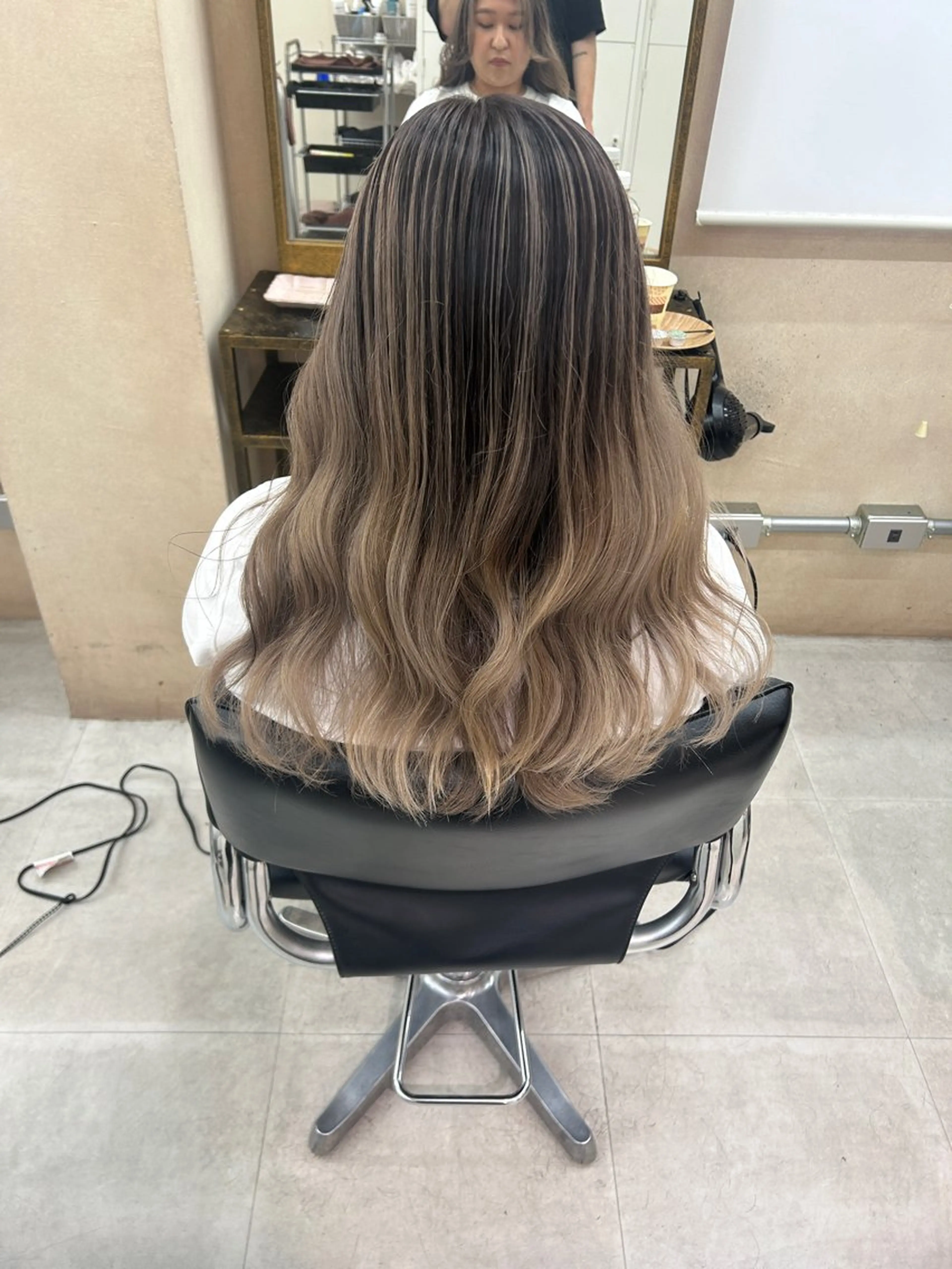 ロング カラー ボブ・パーマ特化 🌟フジタのヘアスタイル