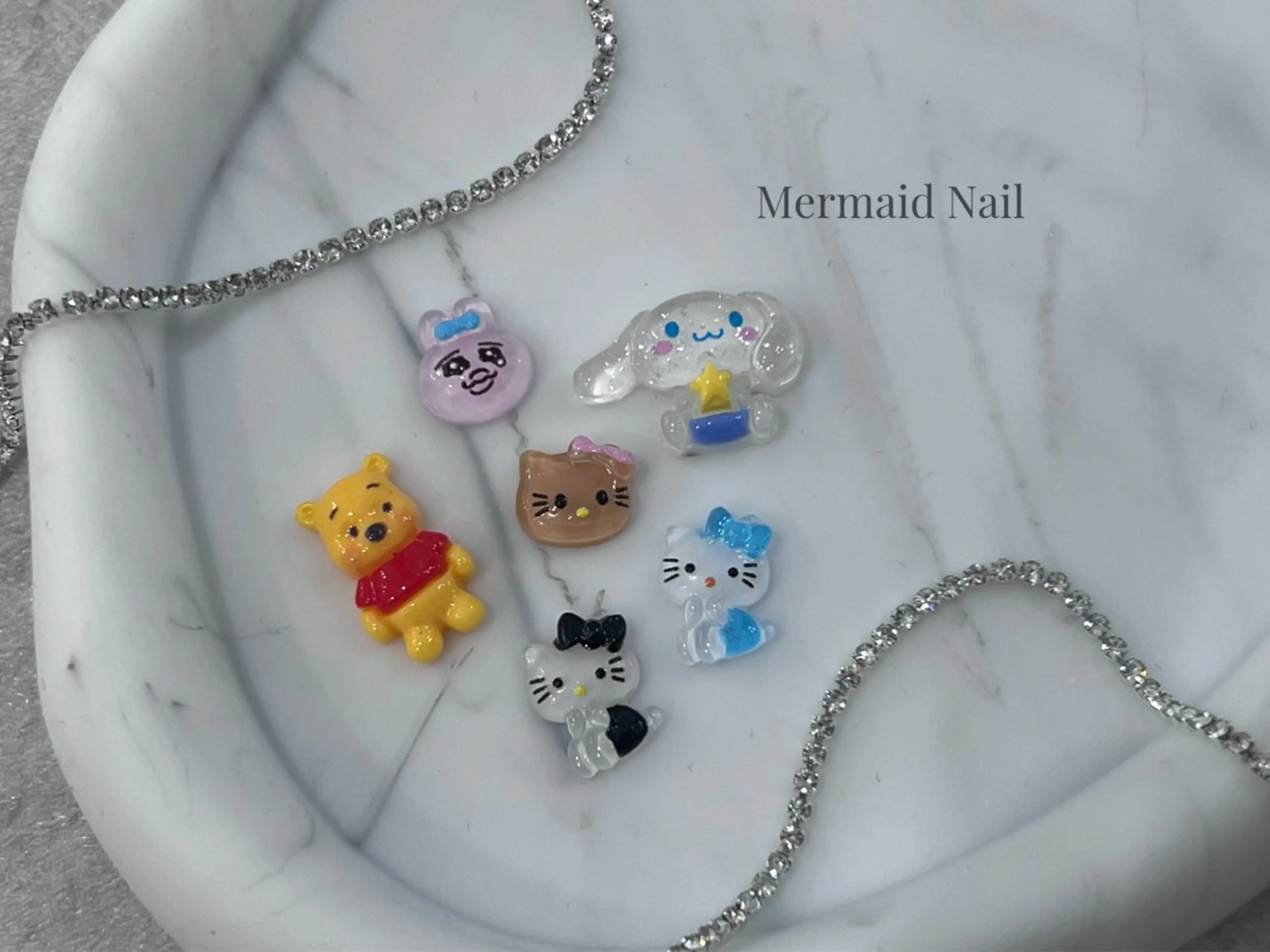 ネイル ラメ(グリッター) ラメグラデーション ワンカラーネイル ハンドネイル Mermaid Nailのネイルデザイン