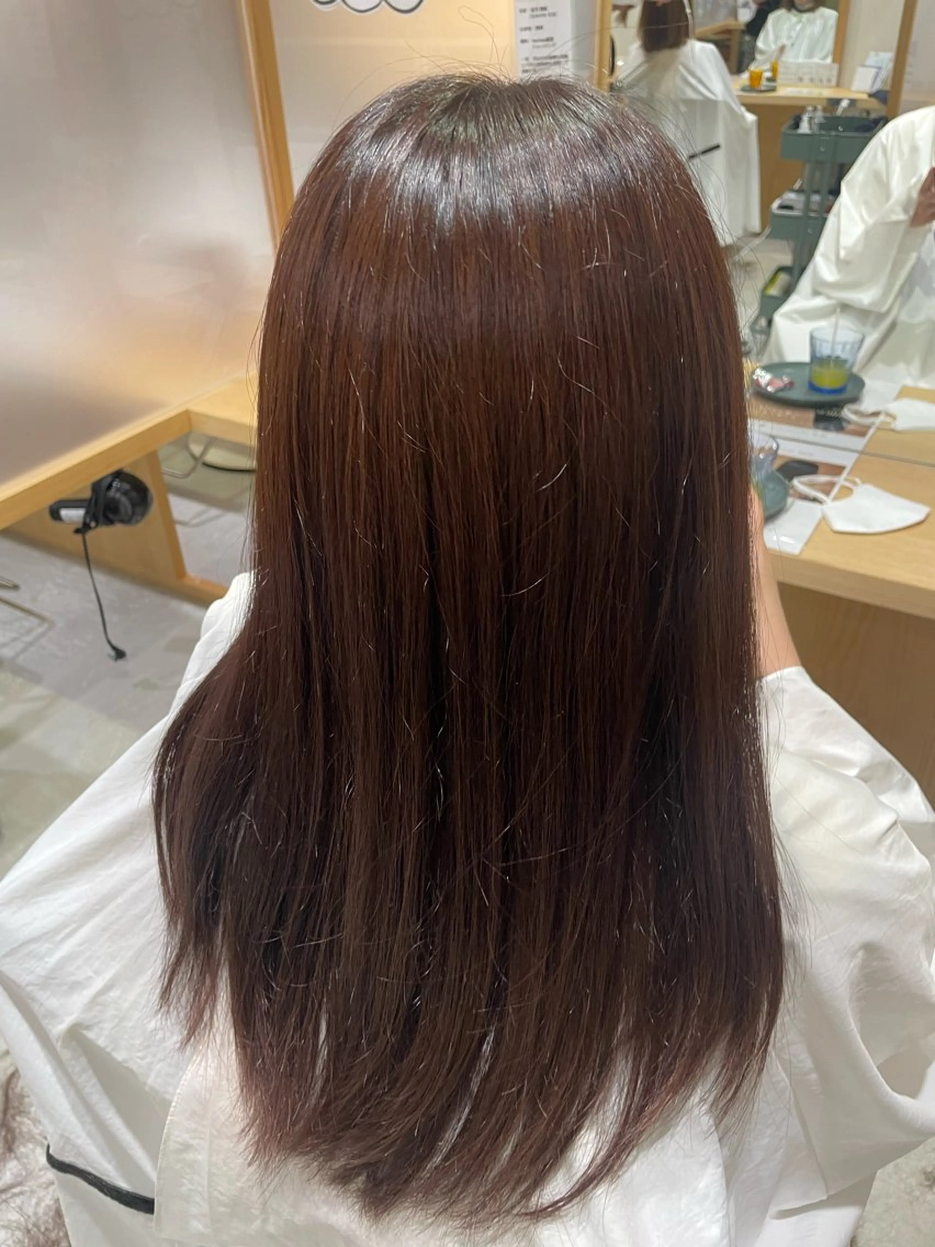 ロング カラー ブラウンカラー ピンクカラー ピンクブラウン 顔まわりレイヤー 顔周りカット Spin hair烏丸店所属・🌟Spinhair 福永えいみ🌙*.｡のヘアスタイル