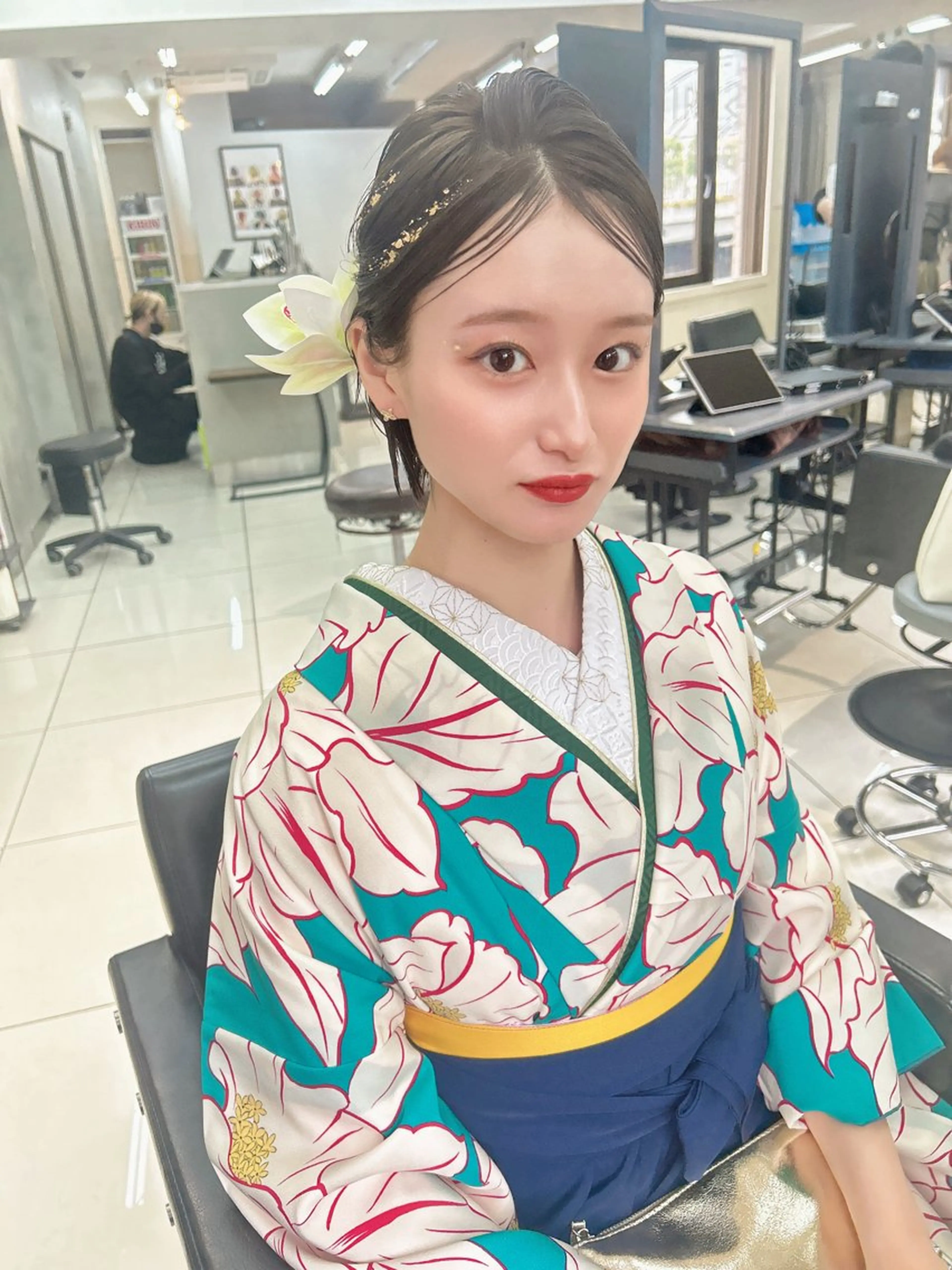 ヘアアレンジ 卒業式のヘアスタイル ナチュラル×色気パ ーマ 渋谷/マナミのヘアスタイル