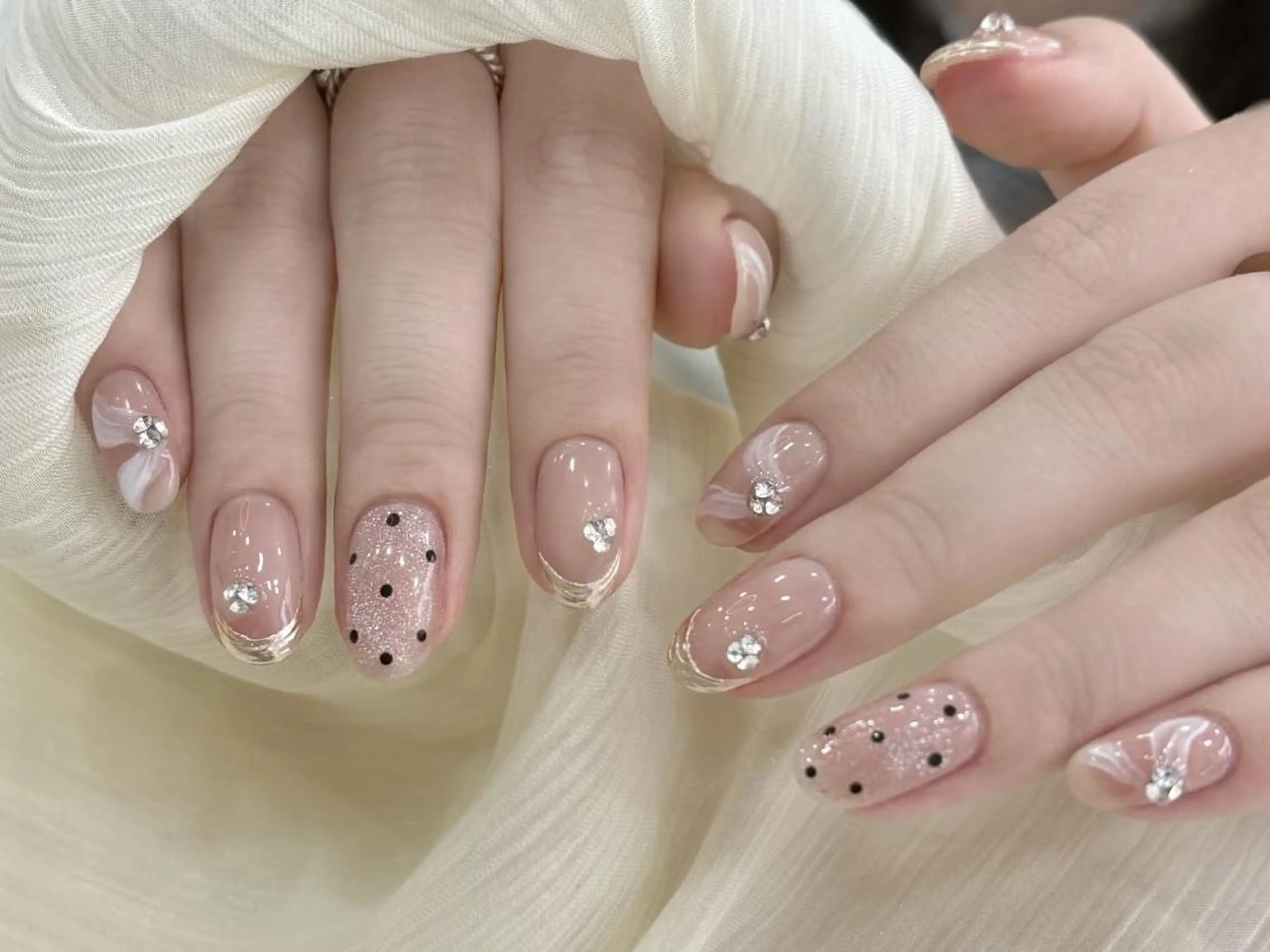 ネイル ハンドネイル ハンドケア 🤍蒲田NEVA ネイル&パーマ🪽のネイルデザイン