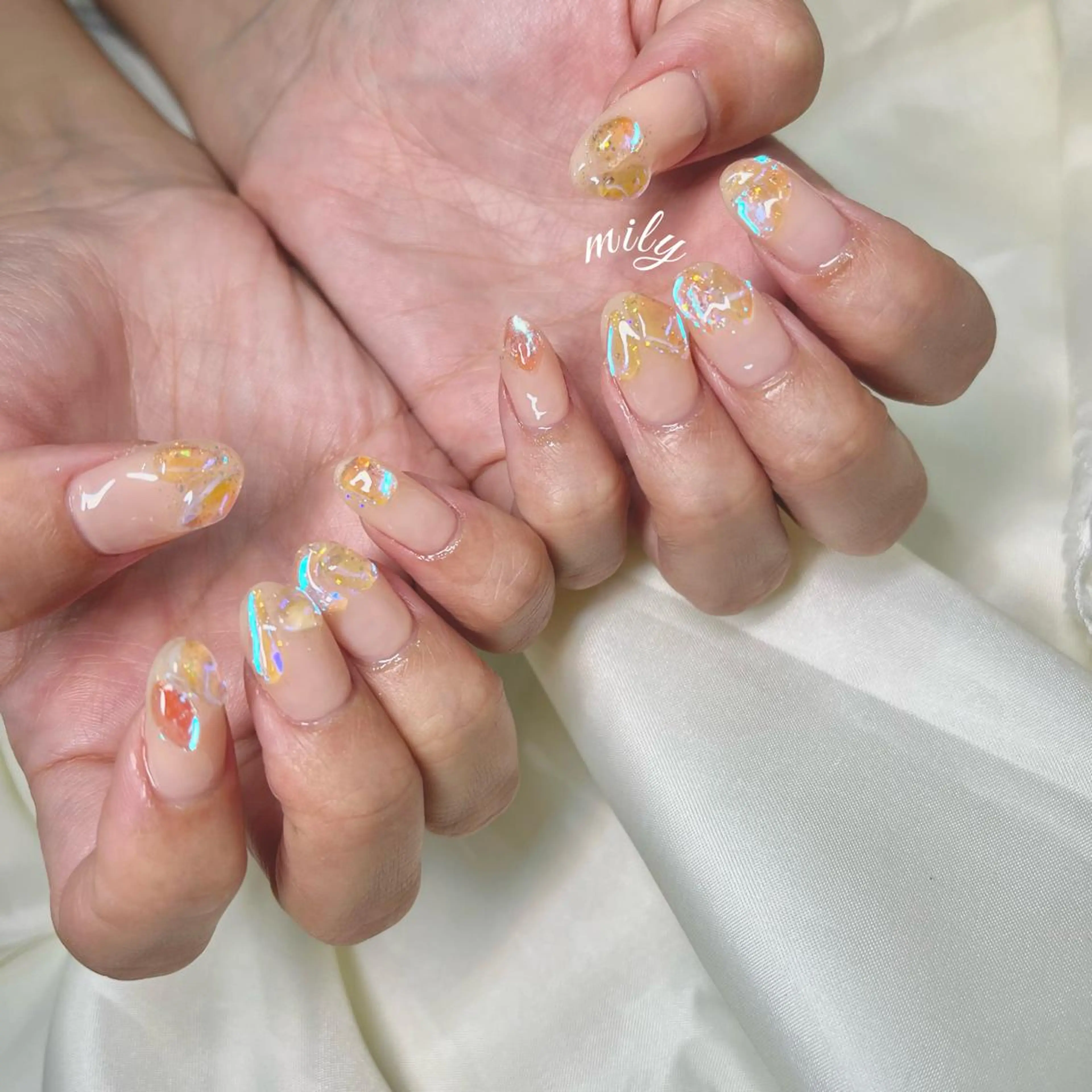 ネイル オーロラネイル ガーリー ハート キラキラネイル 韓国ネイル mily_harajuku所属・韓国ネイル☁️ haruna🌛のネイルデザイン
