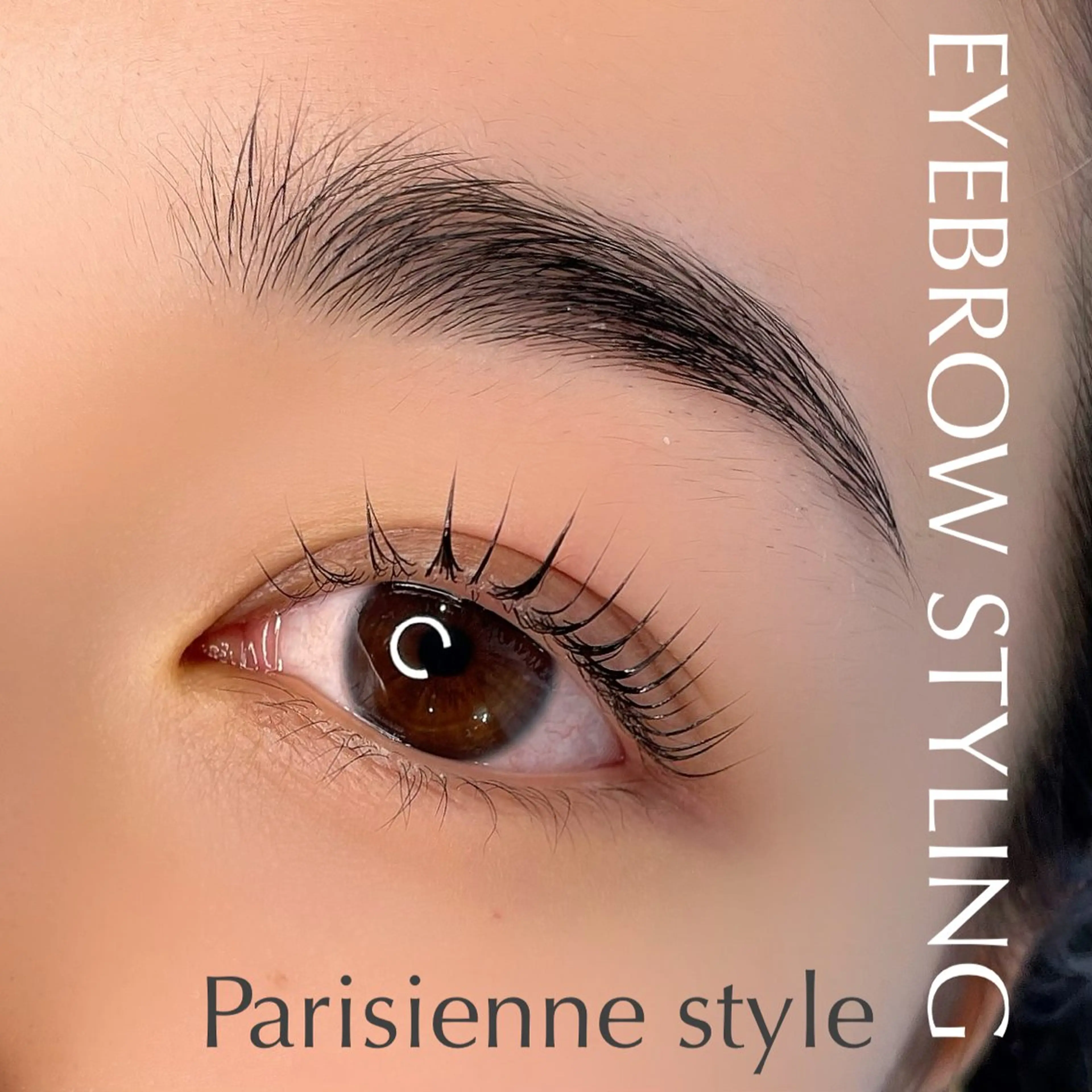 アイブロウ マツパ ANDO HIKARIのヘアスタイル