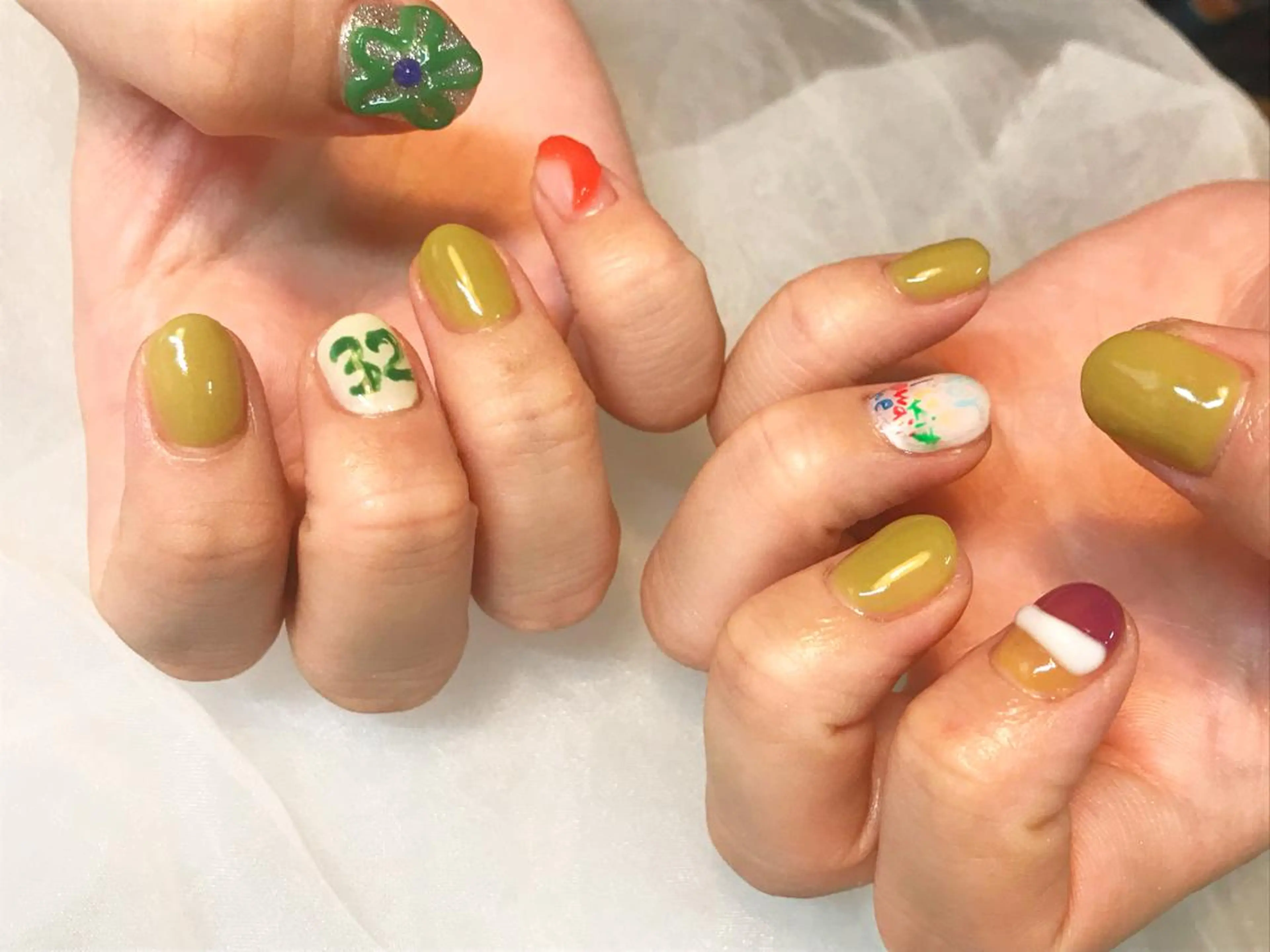 ネイル ハンドネイル フットネイル GéRanium Harukaのネイルデザイン