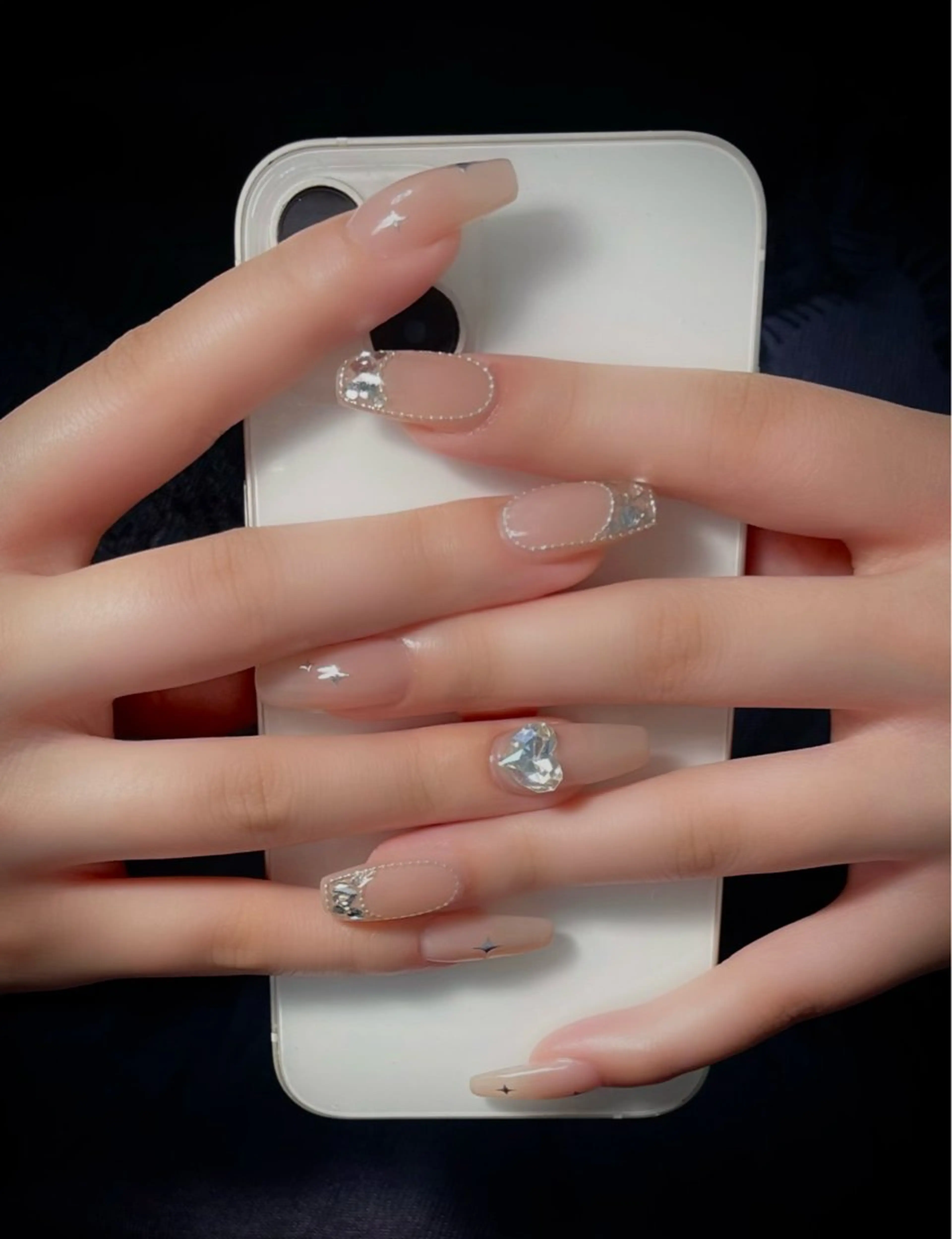 ネイル キラキラネイル マグネットネイル ワンカラーネイル スカルプネイル ワンホンネイル nine.🦋 YUKOのネイルデザイン