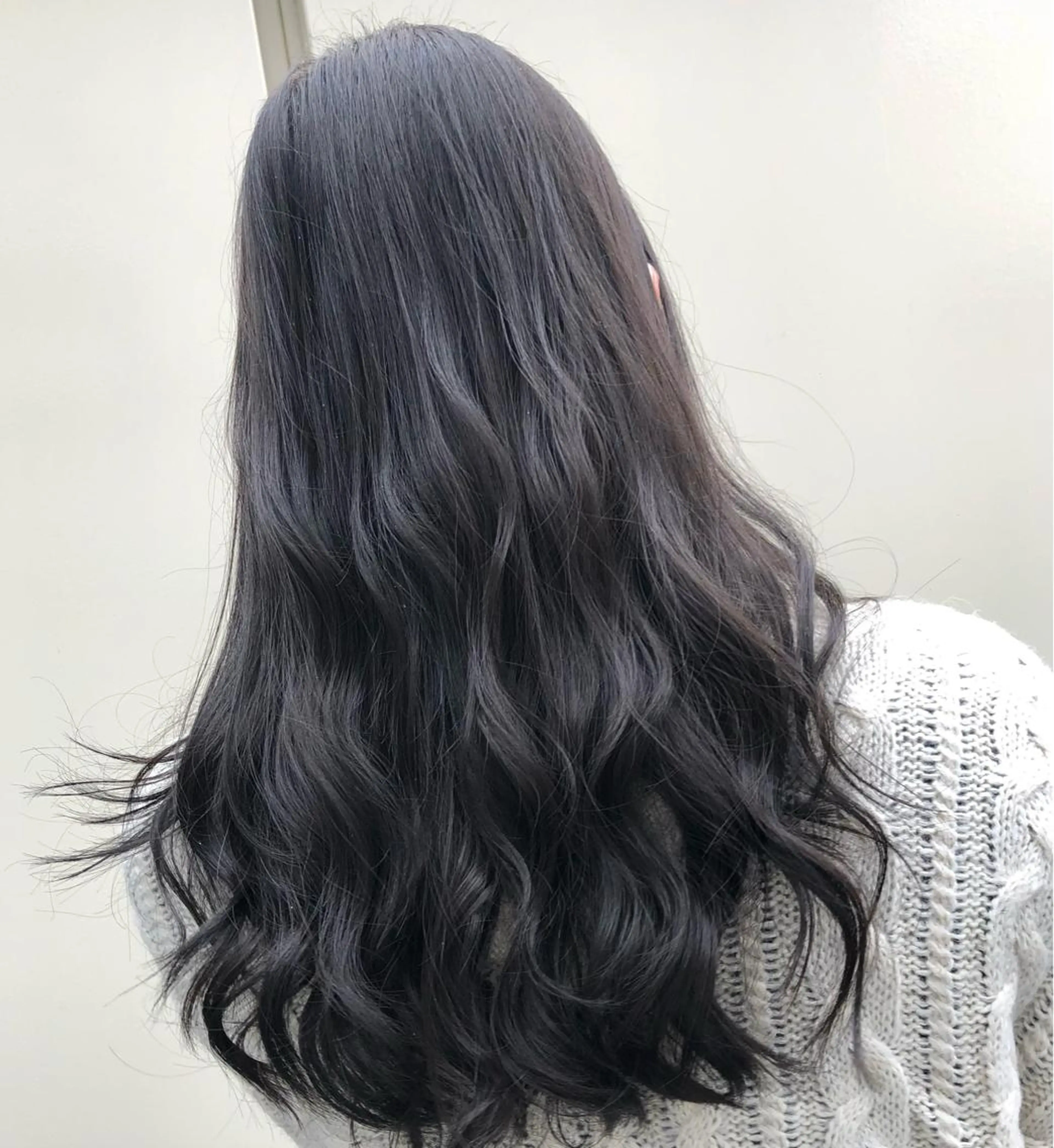 セミロング カラー ヘアアレンジ 推しカラー美容師 Yukino🌈のヘアスタイル