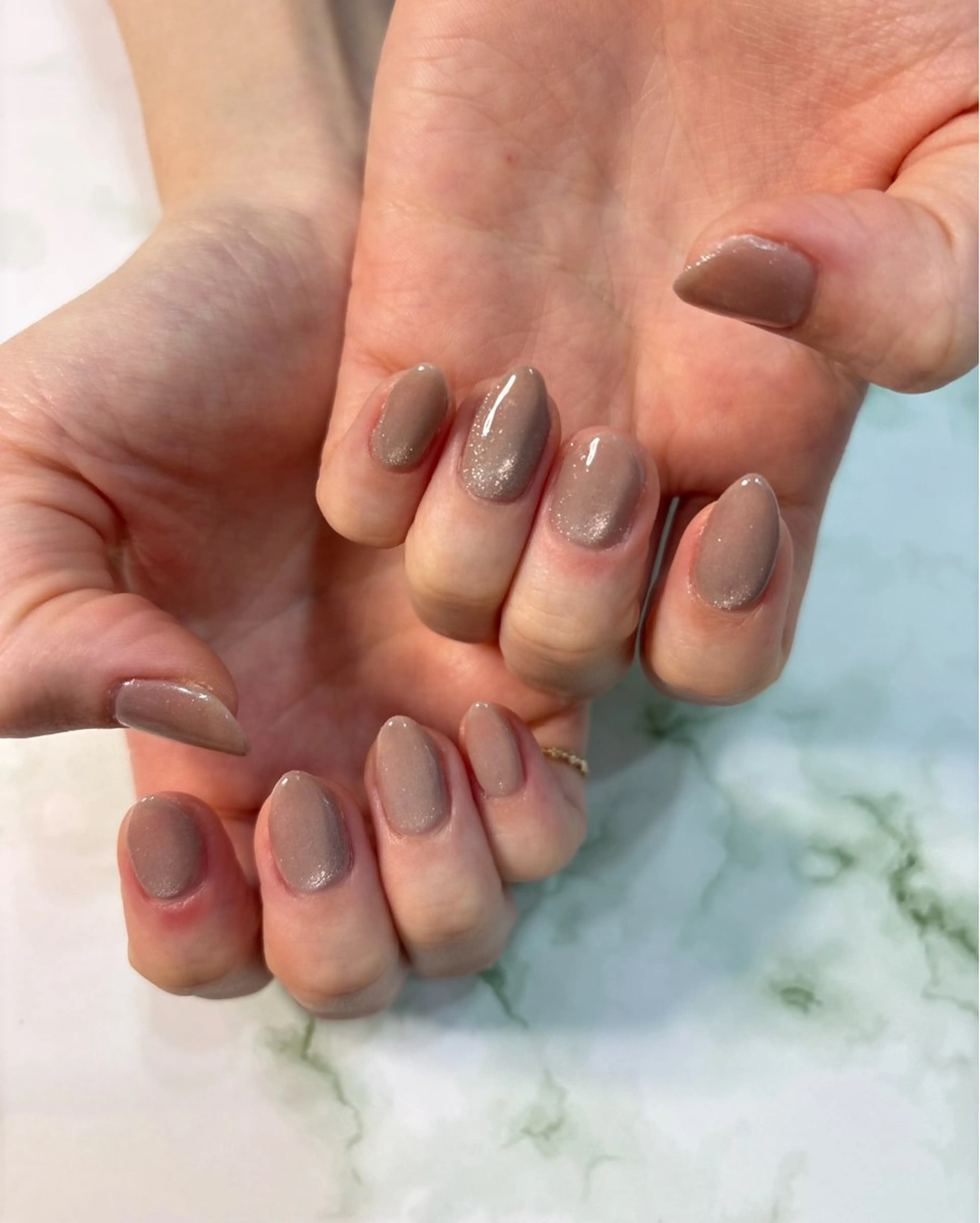 ネイル private salon Aola所属・TSUKI 🩶のネイルデザイン