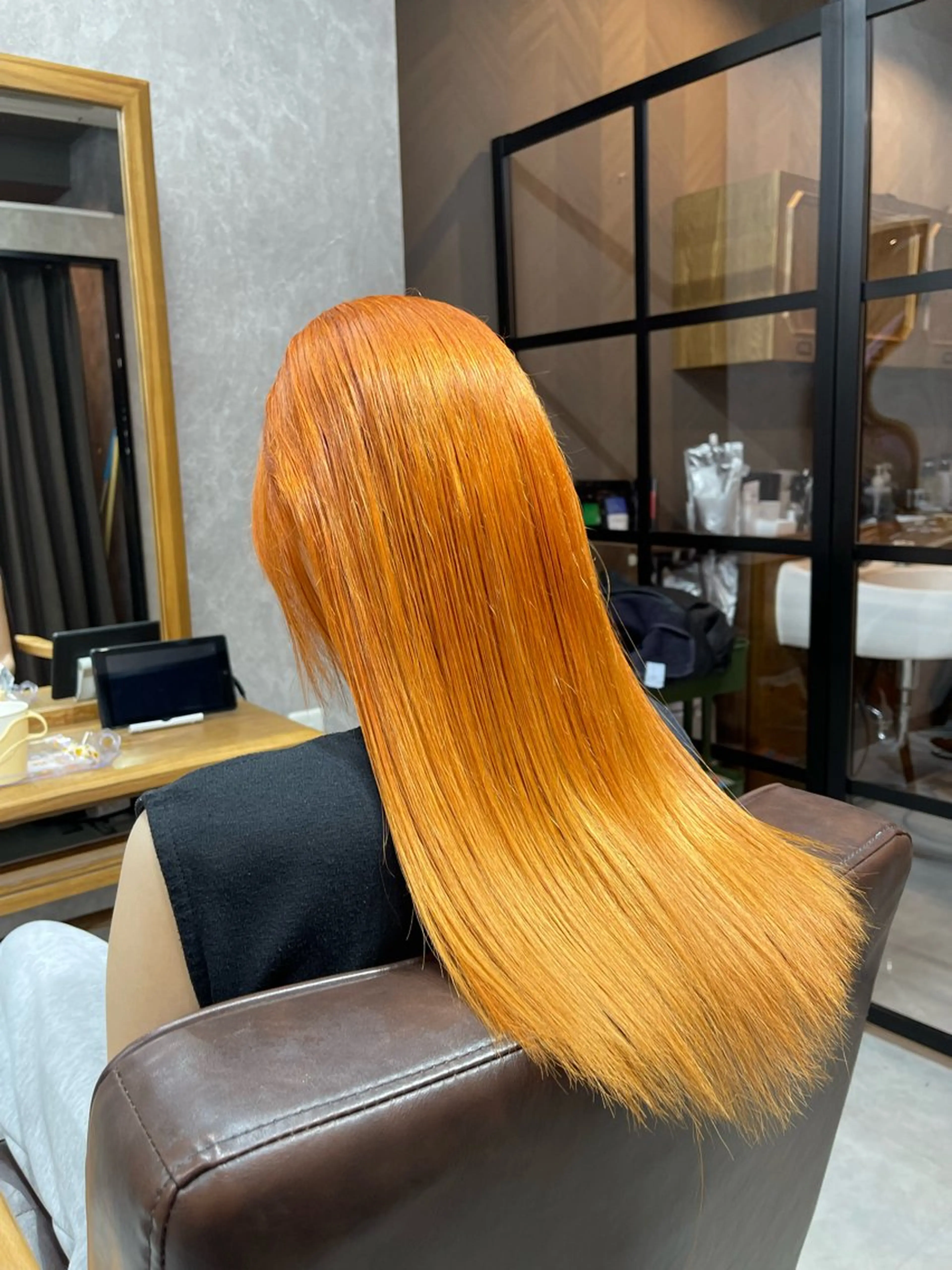 ロング Colore(コローレ)所属・顔タイプ/ダブルカラ ー/りりかのその他イメージ