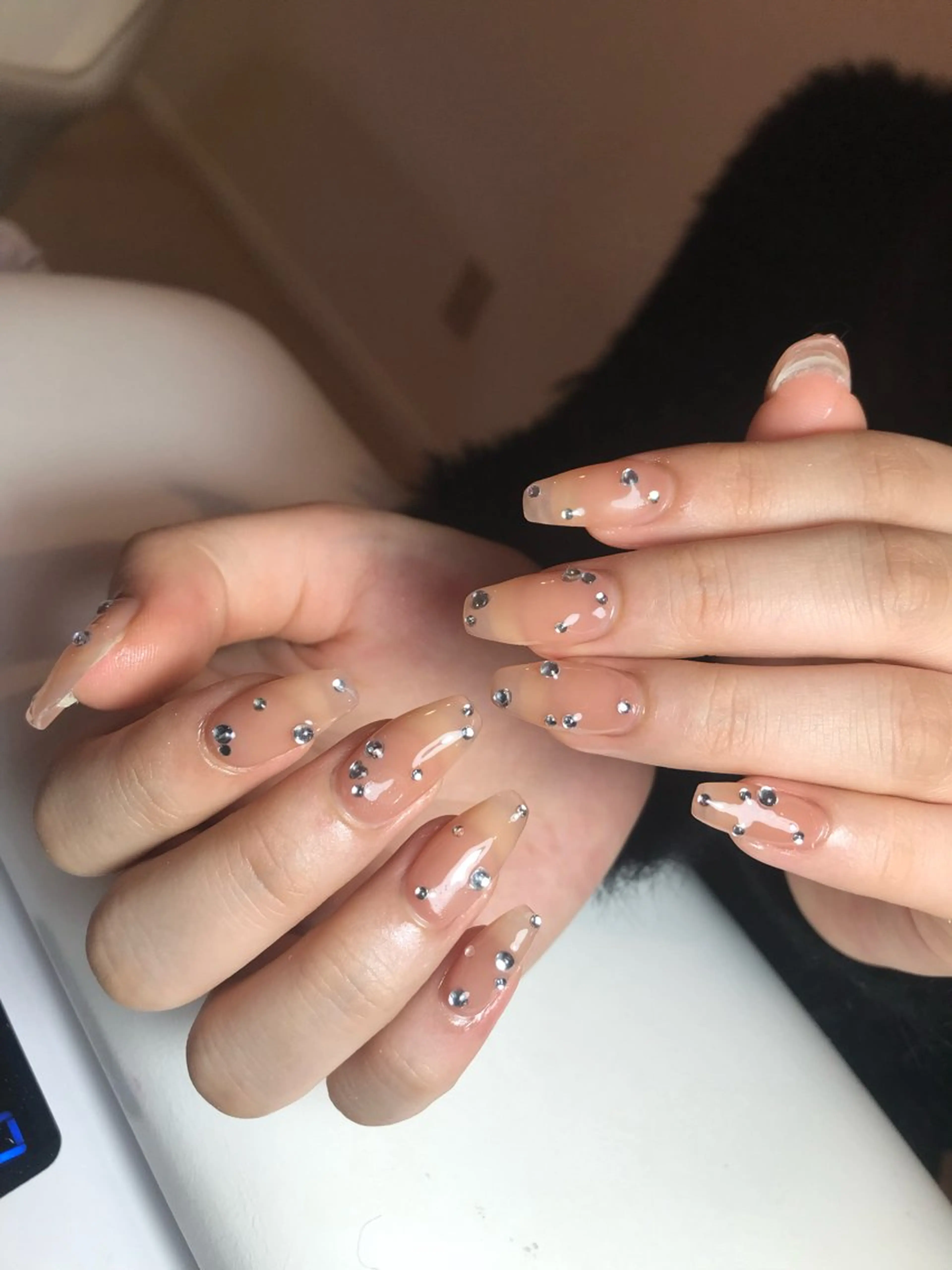 チップ長さだし10本、10本ストーン付け放題コース🌷『持ち込みデザイン可能』の写真