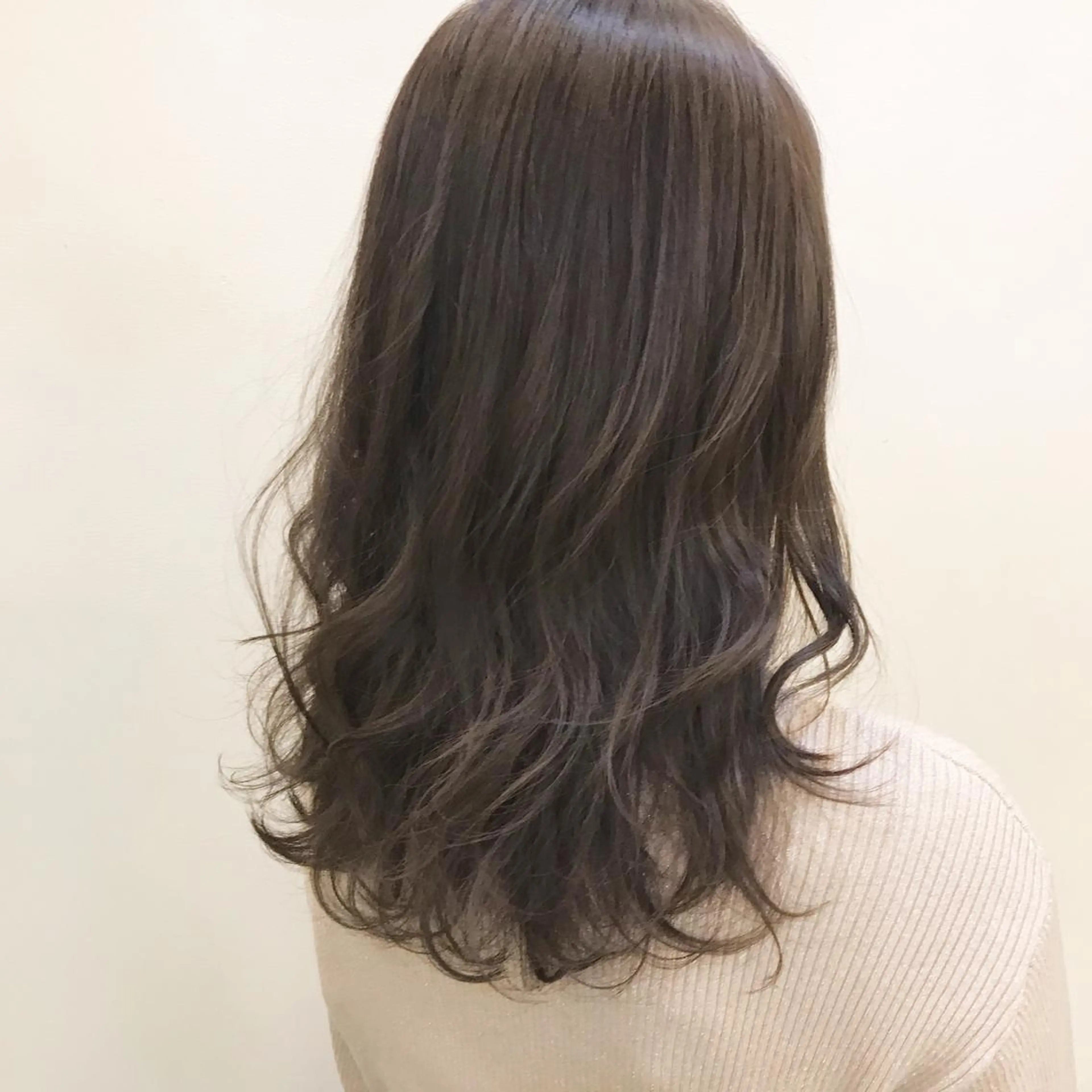 セミロング カラー カット パーマ トリートメント 嶋佐 昌大 シマサマオのヘアスタイル